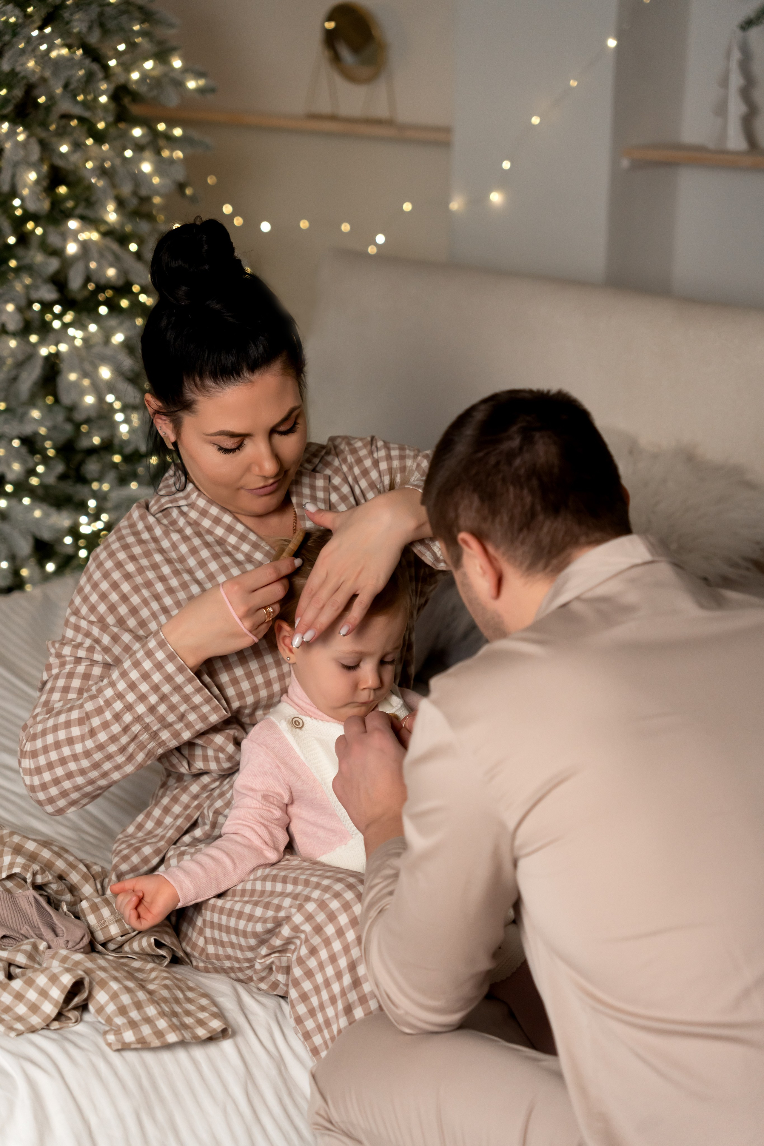 Теплая новогодняя семейная фотосессия. Фотограф в Красноярске. Юлия Чаушанская