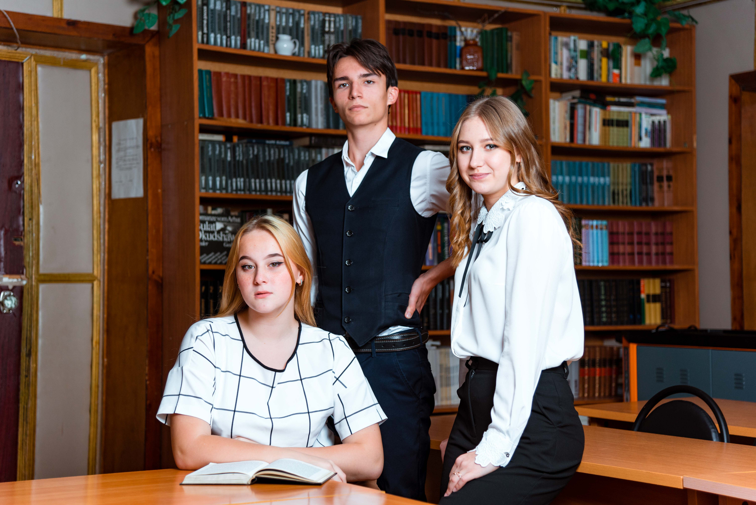 Гимназия 11 класс. Выпускной альбом