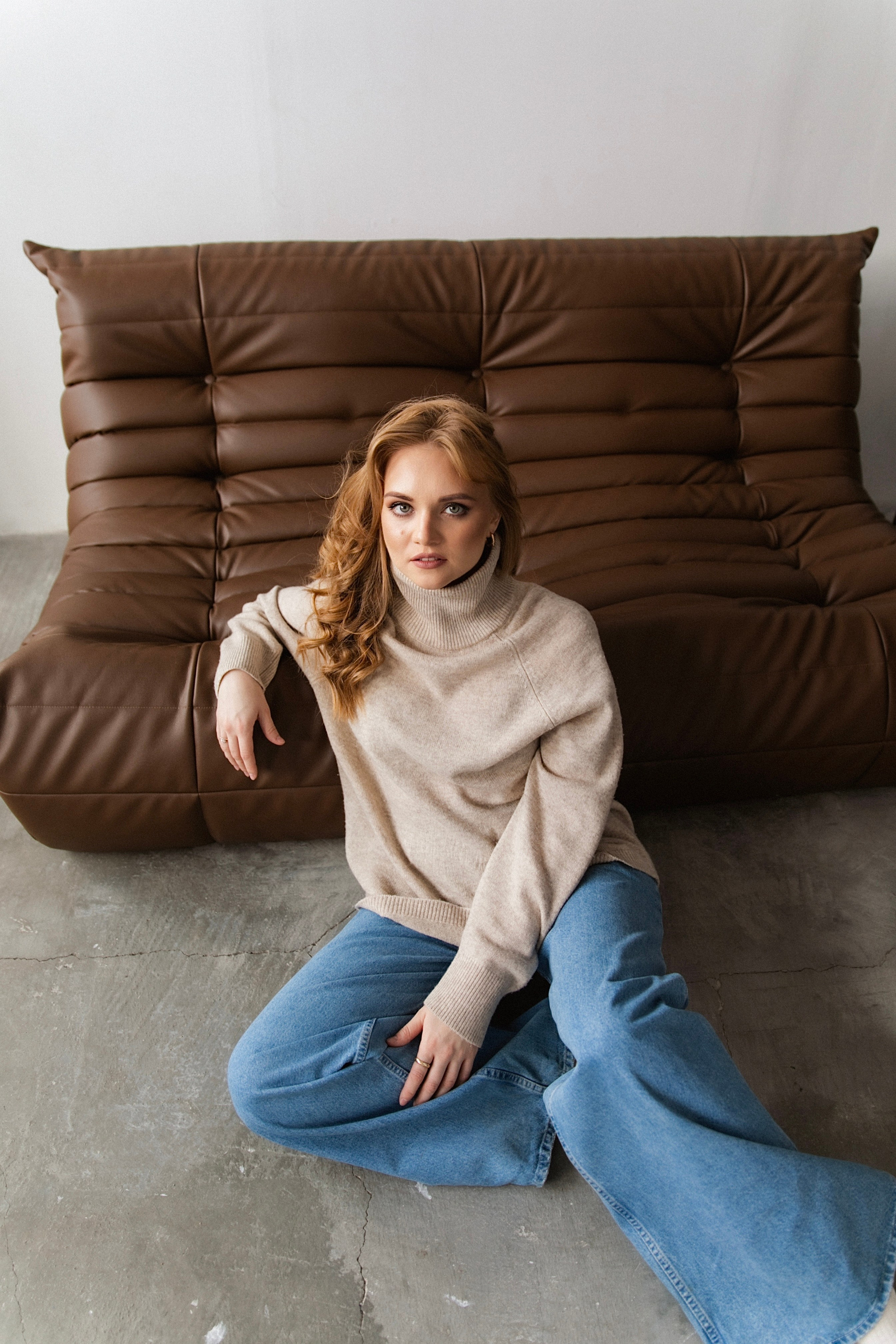 Саша. Главная