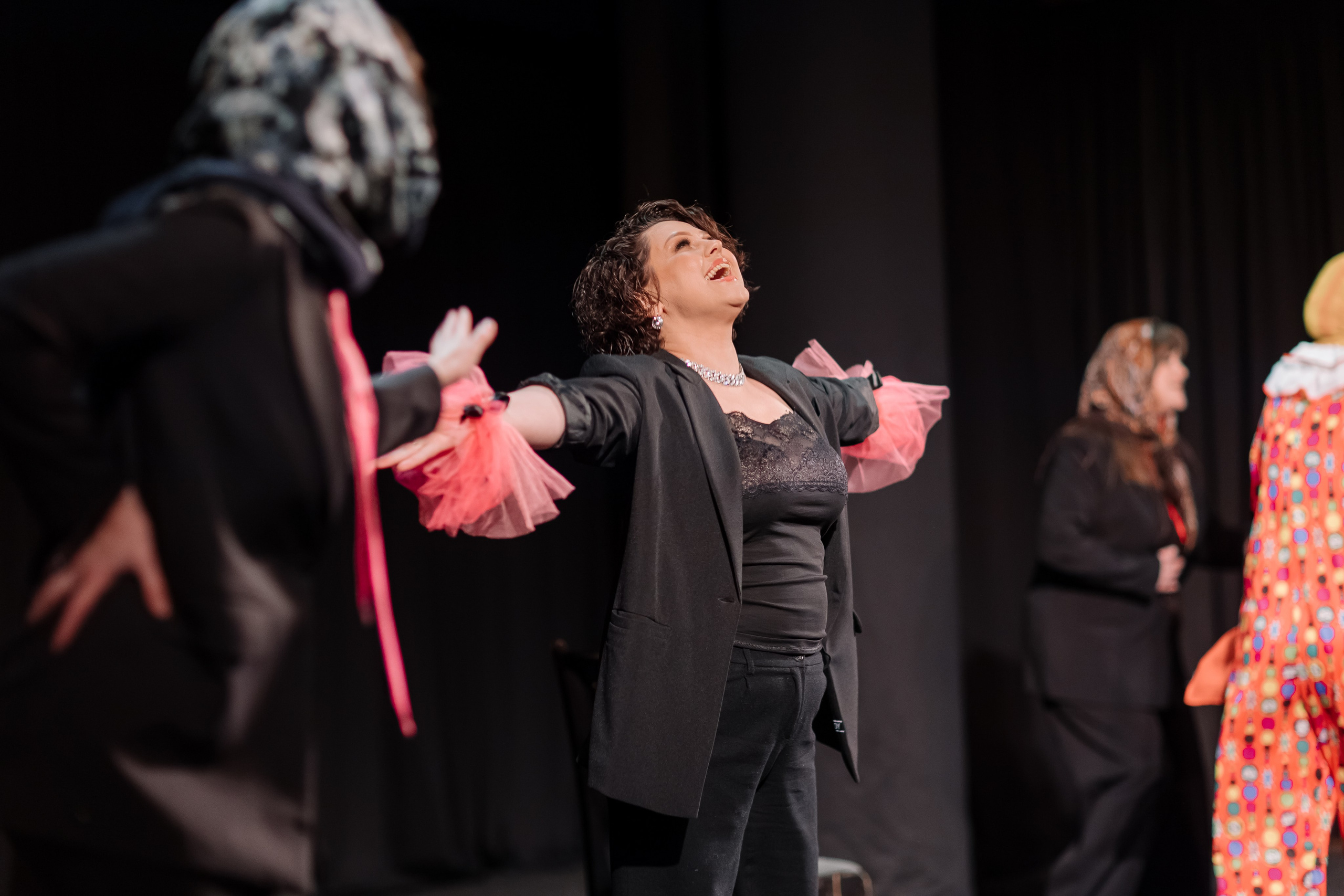 Спектакль. Свадебный фотограф