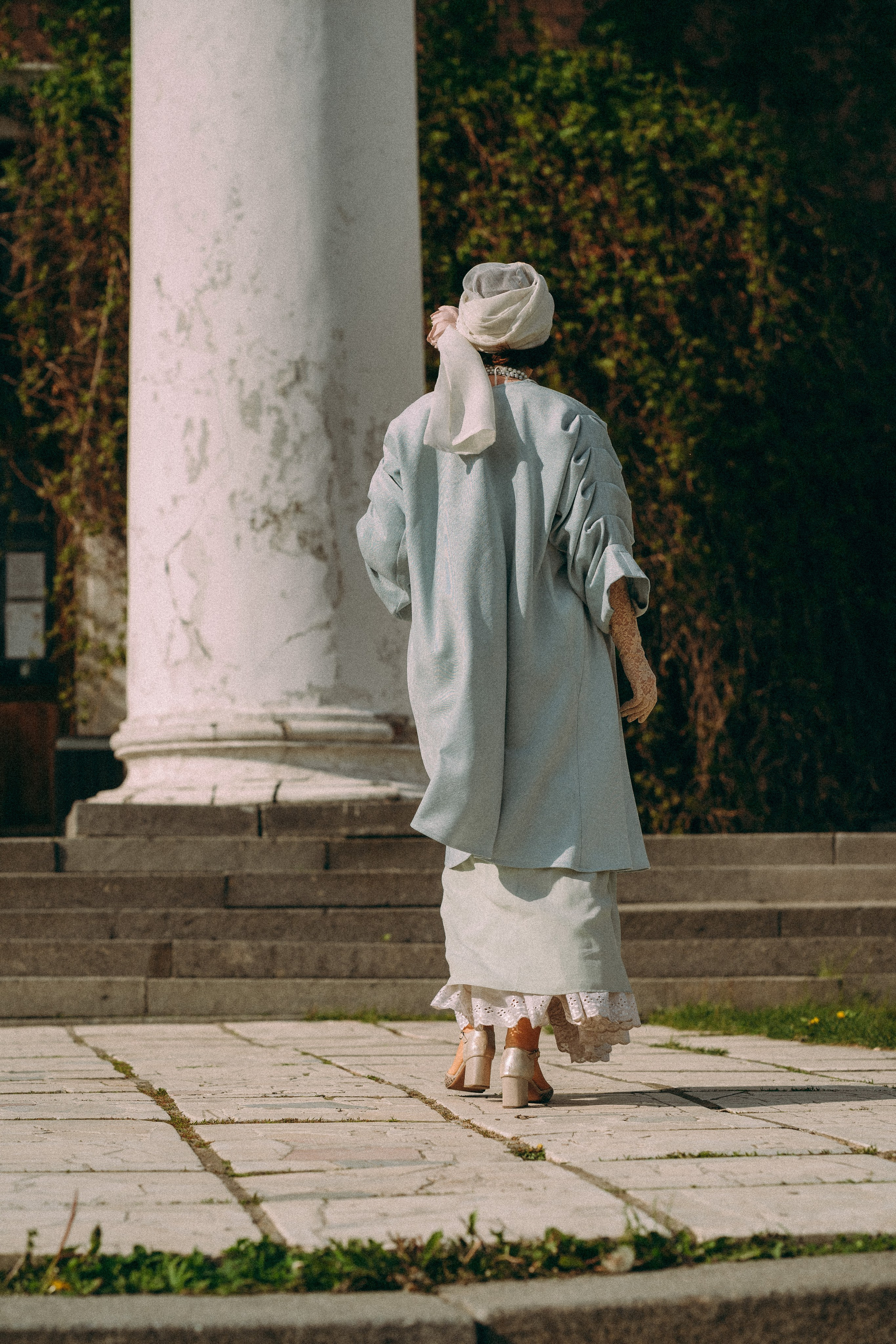 Женский портрет на природе