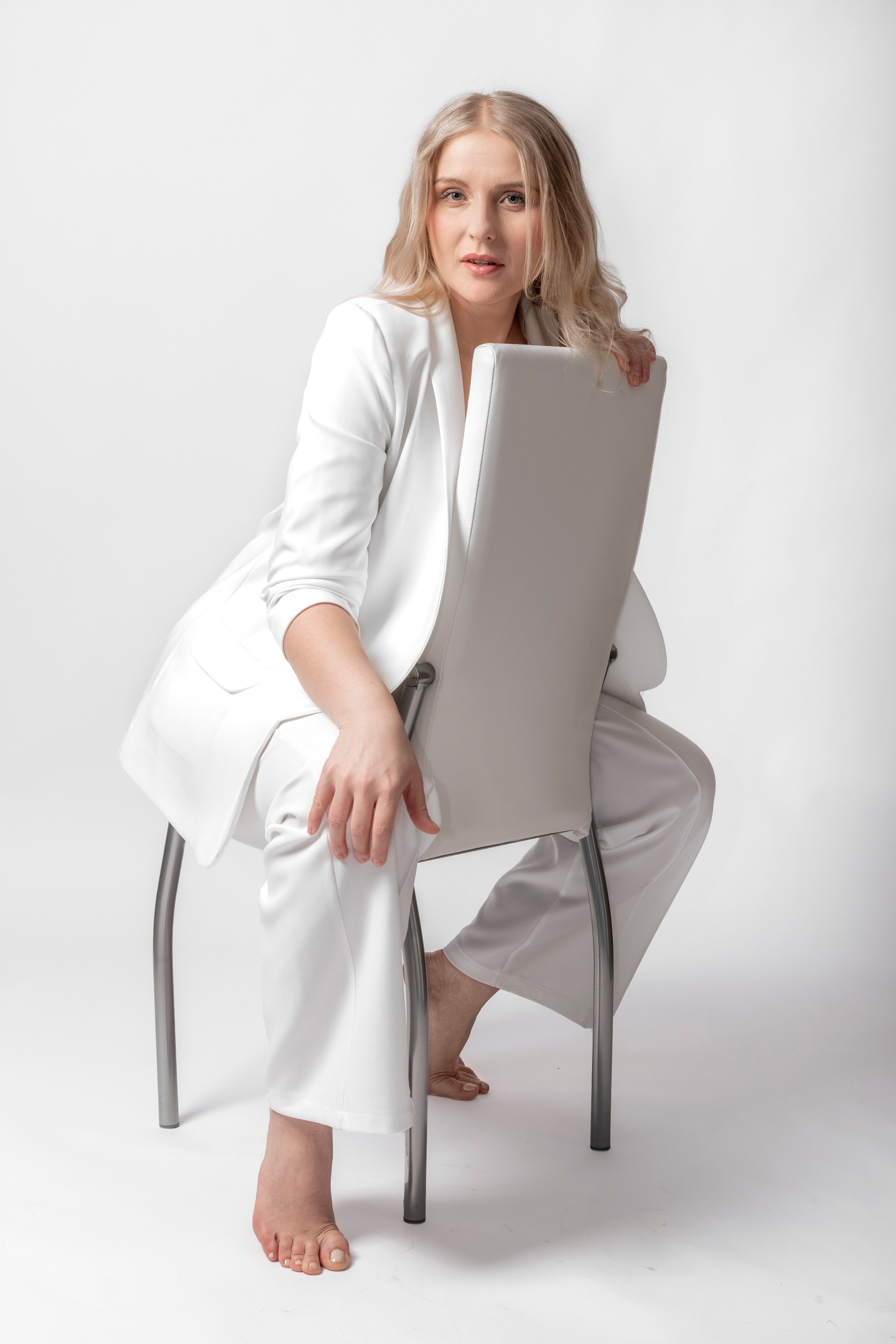 Фотосъемка для контента специалисту массажа лица и естественному омоложению. Фотограф Наталья Жильцова