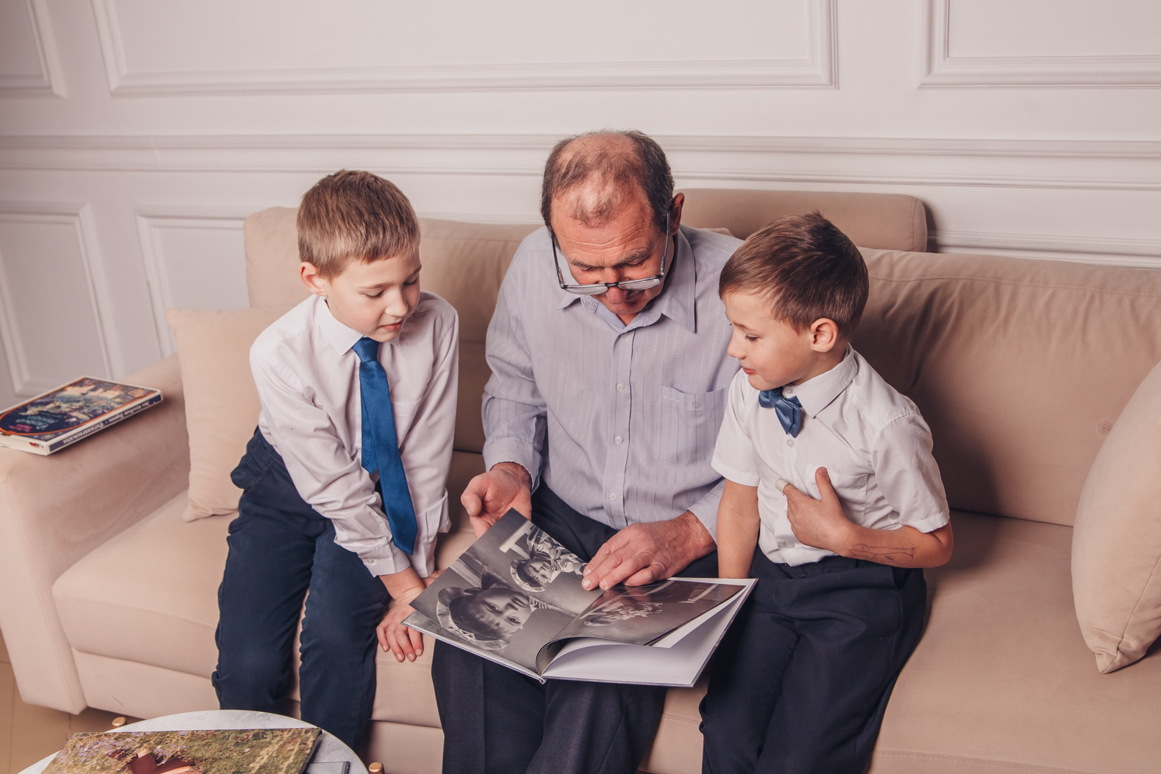Бабушка, дедушка и внуки. Детский и семейный фотограф в Бердске и Новосибирске Дарья Гребнева