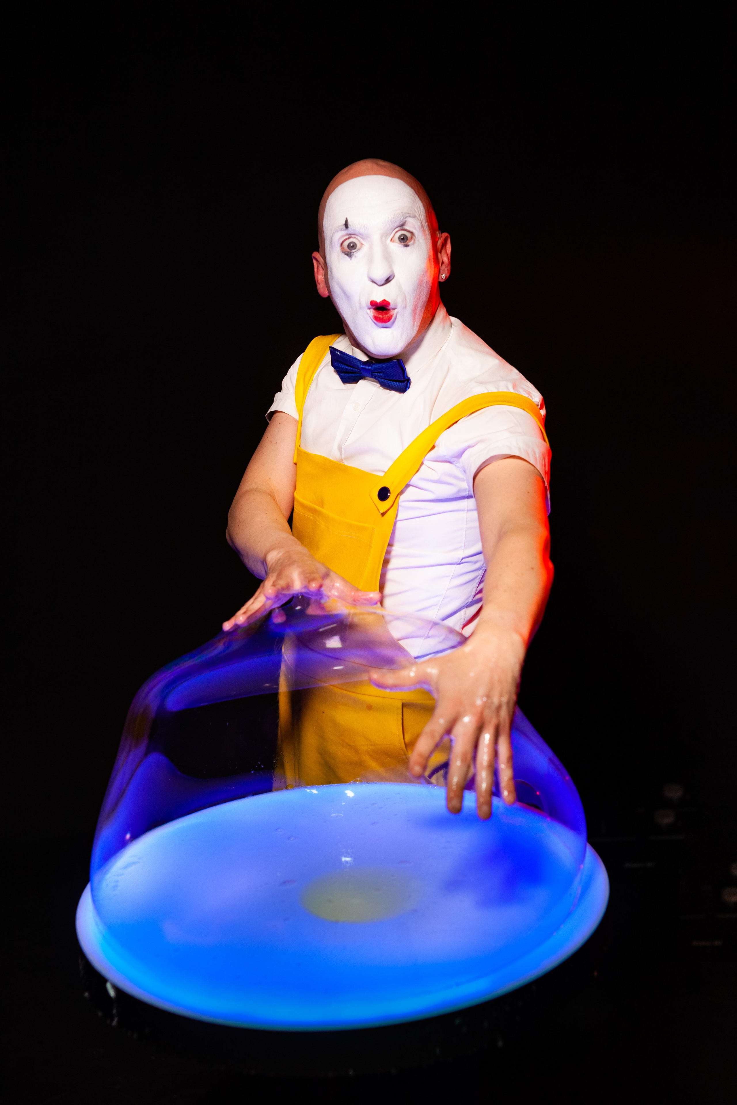 Клоуны — съемка афиши. Двойняшки-фотографы Анна и Анастасия в Санкт-Петербурге