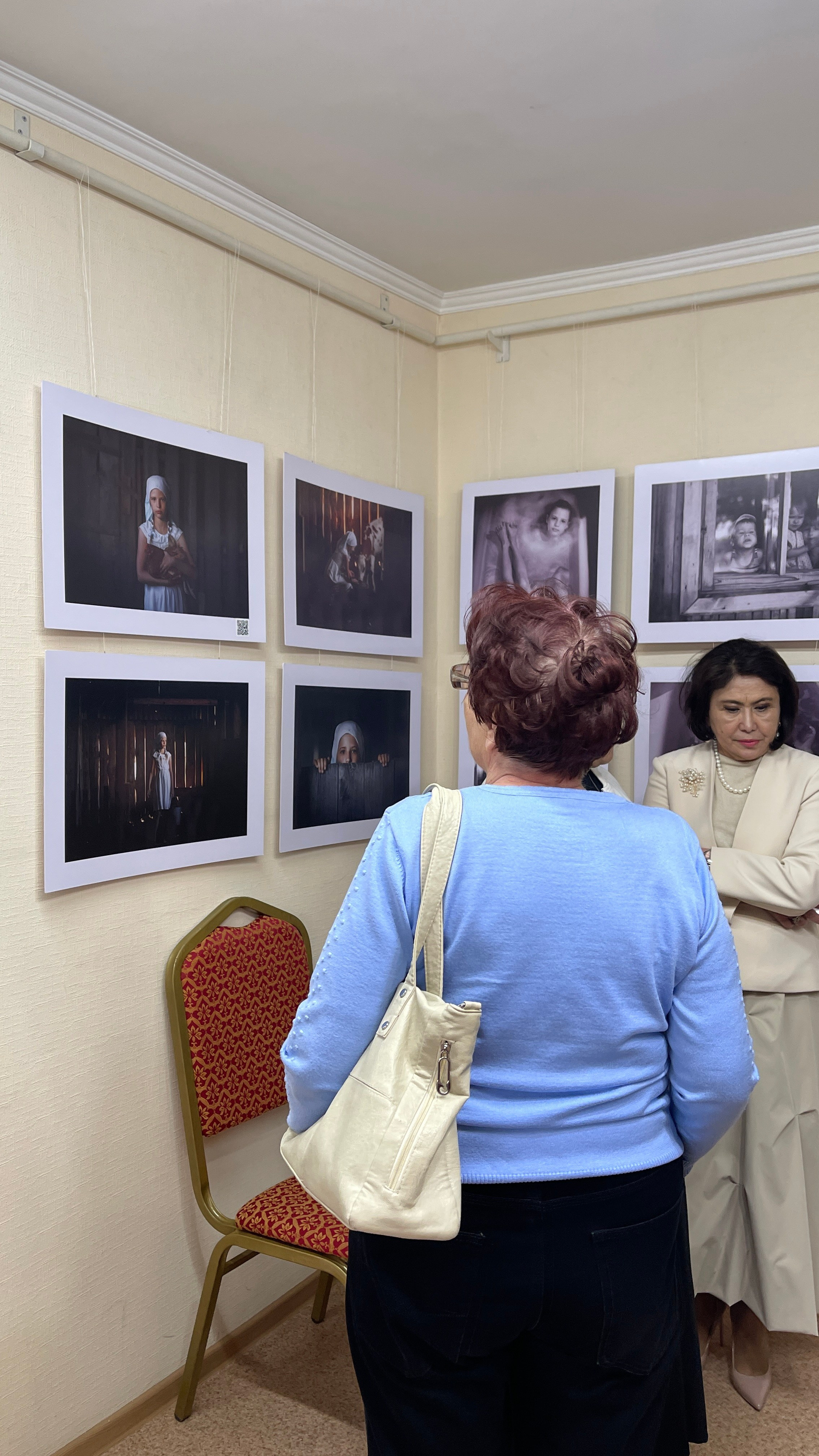 Фотовыставка к 1 июня 2025 «Мир детства». Детский и семейный фотограф в Павлодаре Оксана Солей. Школа моделей