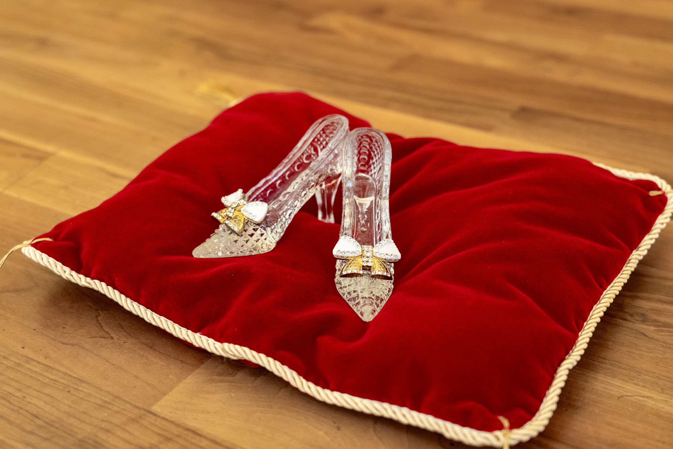 Последний звонок, выпускной в школе. «Студия DRONAVT`s» — видеосъёмка и фотография г. Москва