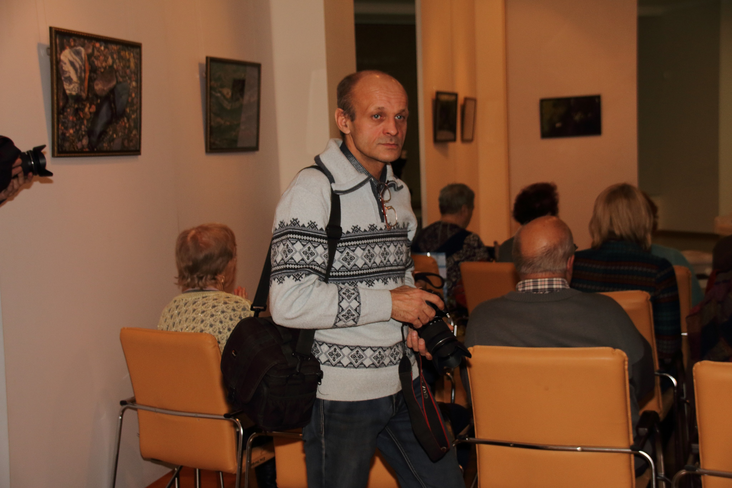 06.12.2016 Выставка Владимира Привалова. Фотообъединение Самарского областного отделения Союза журналистов России