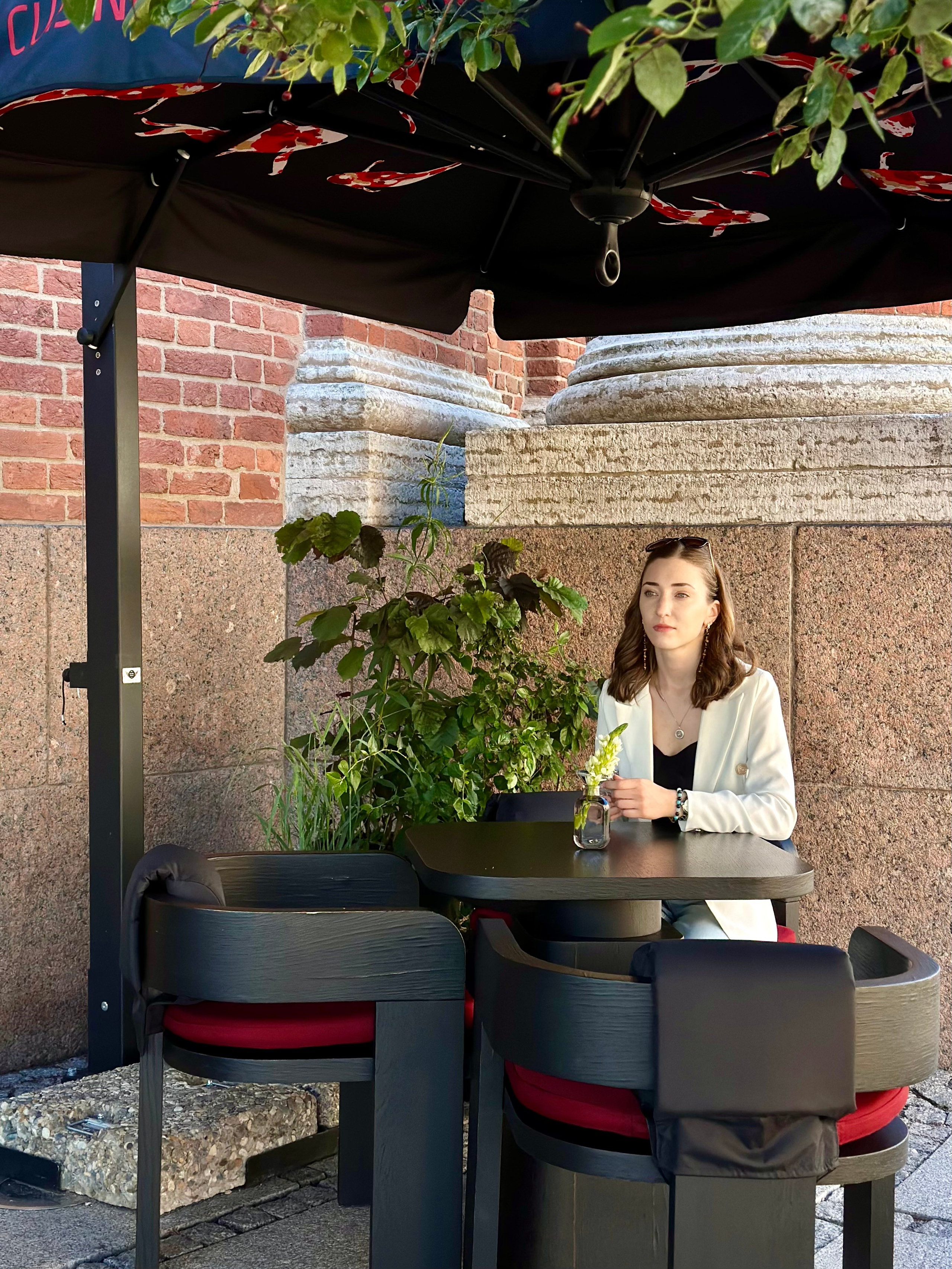 Прогулка Астория — Зеркальный дворик — Новая Голландия. КОНТЕНТ |БРЕНД фотограф Санкт-Петербург — Жанна Олтаржевская