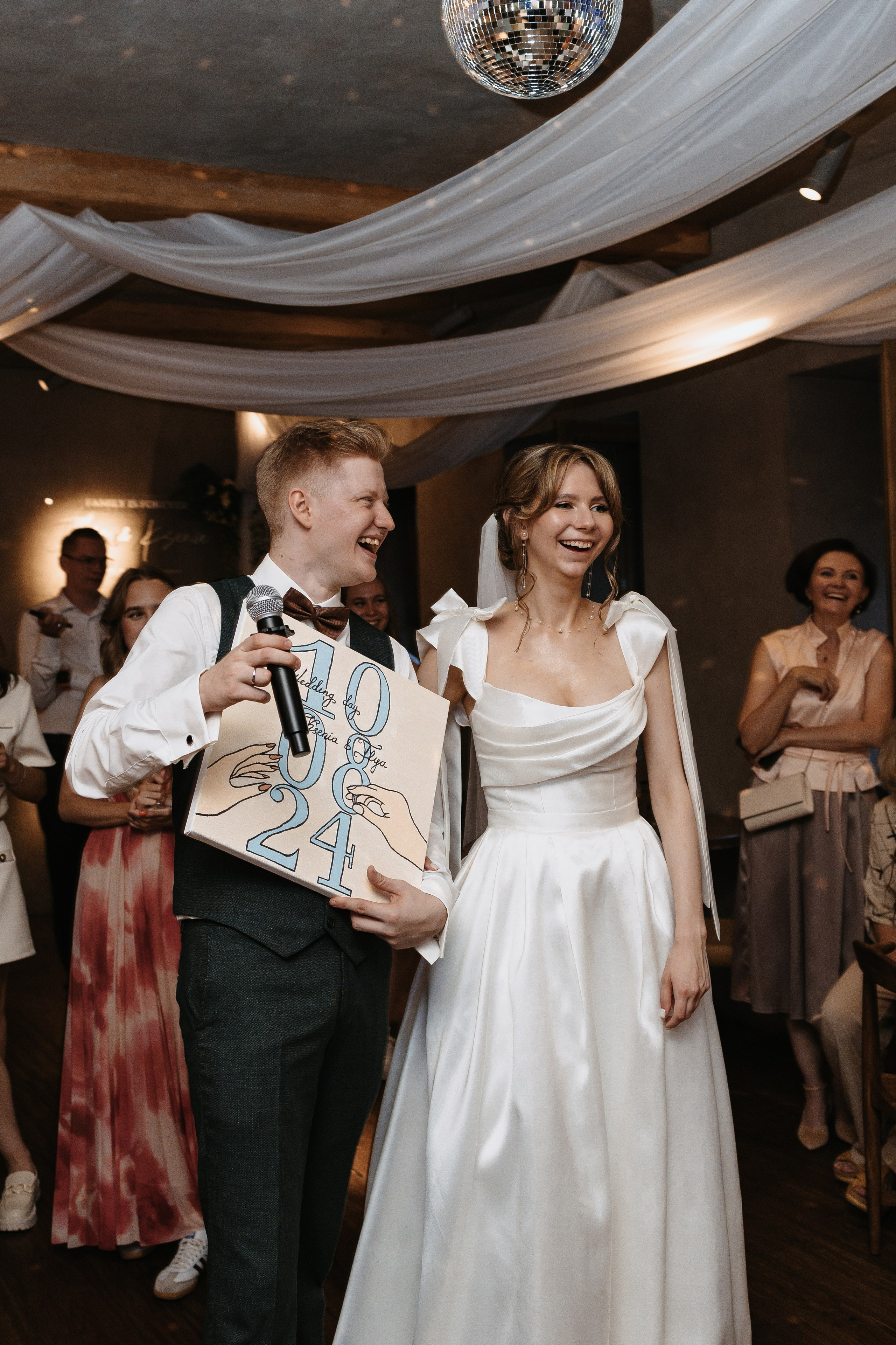 Илья и Ксюша (2024). Свадебный и семейный фотограф в Москве Яна Шувалова