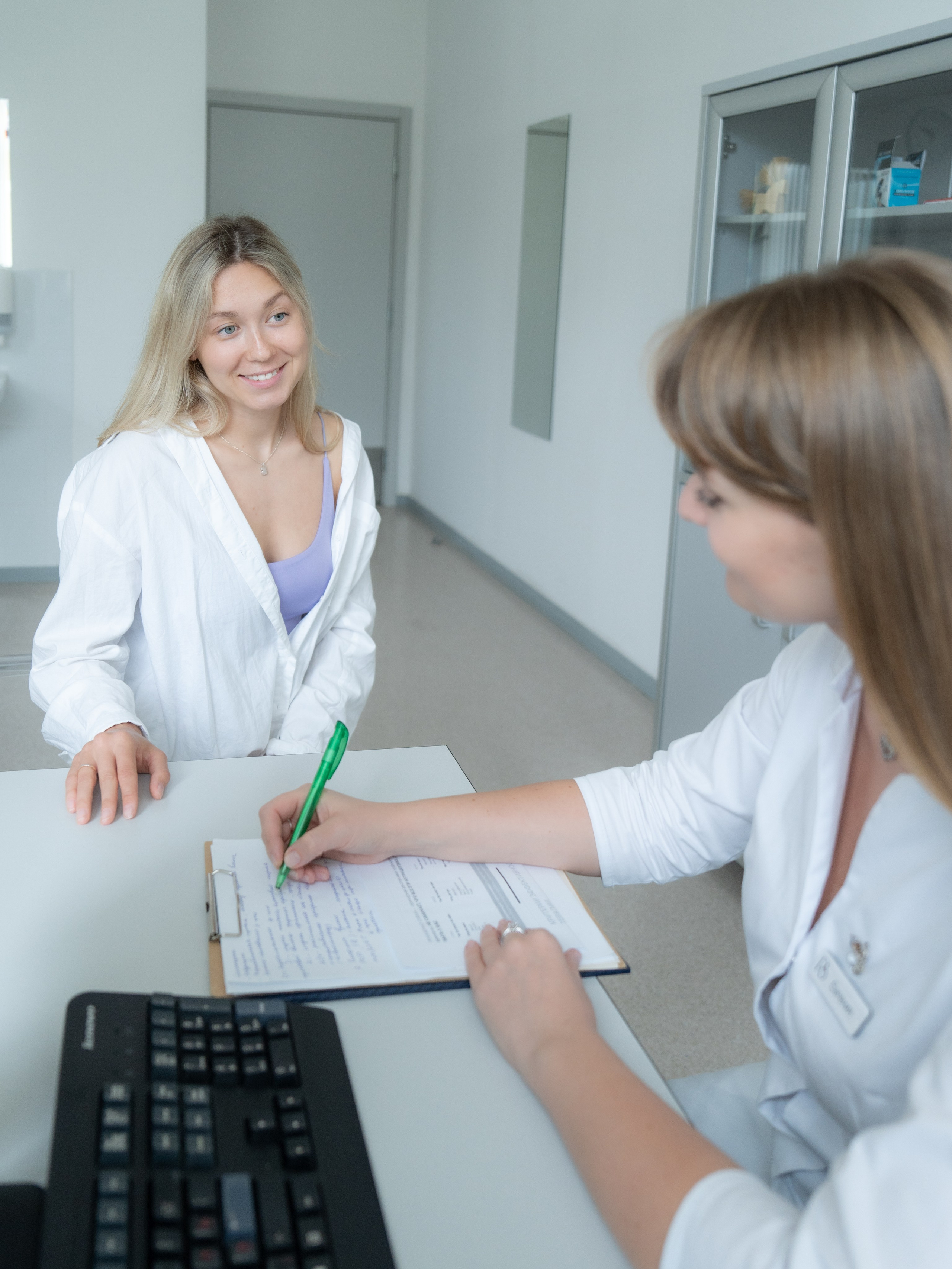 Контент съемка для медицинского центра в отеле Rosa Springs. Репортажный фотограф в Красной Поляне и Сочи Павлюченко Екатерина