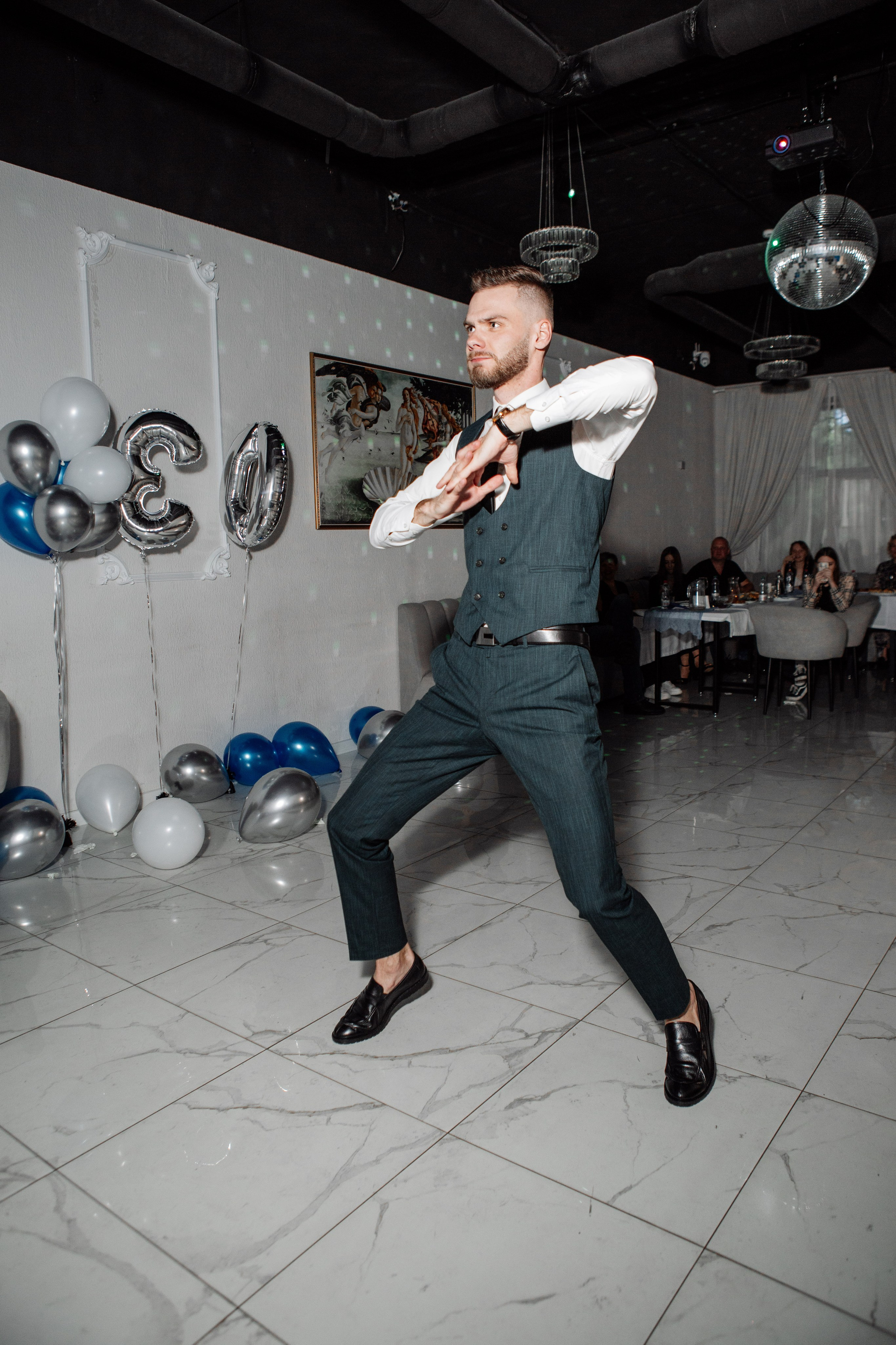 ДЕНЬ РОЖДЕНИЯ. Репортажный фотограф Москва (детские праздники, квизы, концерты, дни рождения, свадьбы)