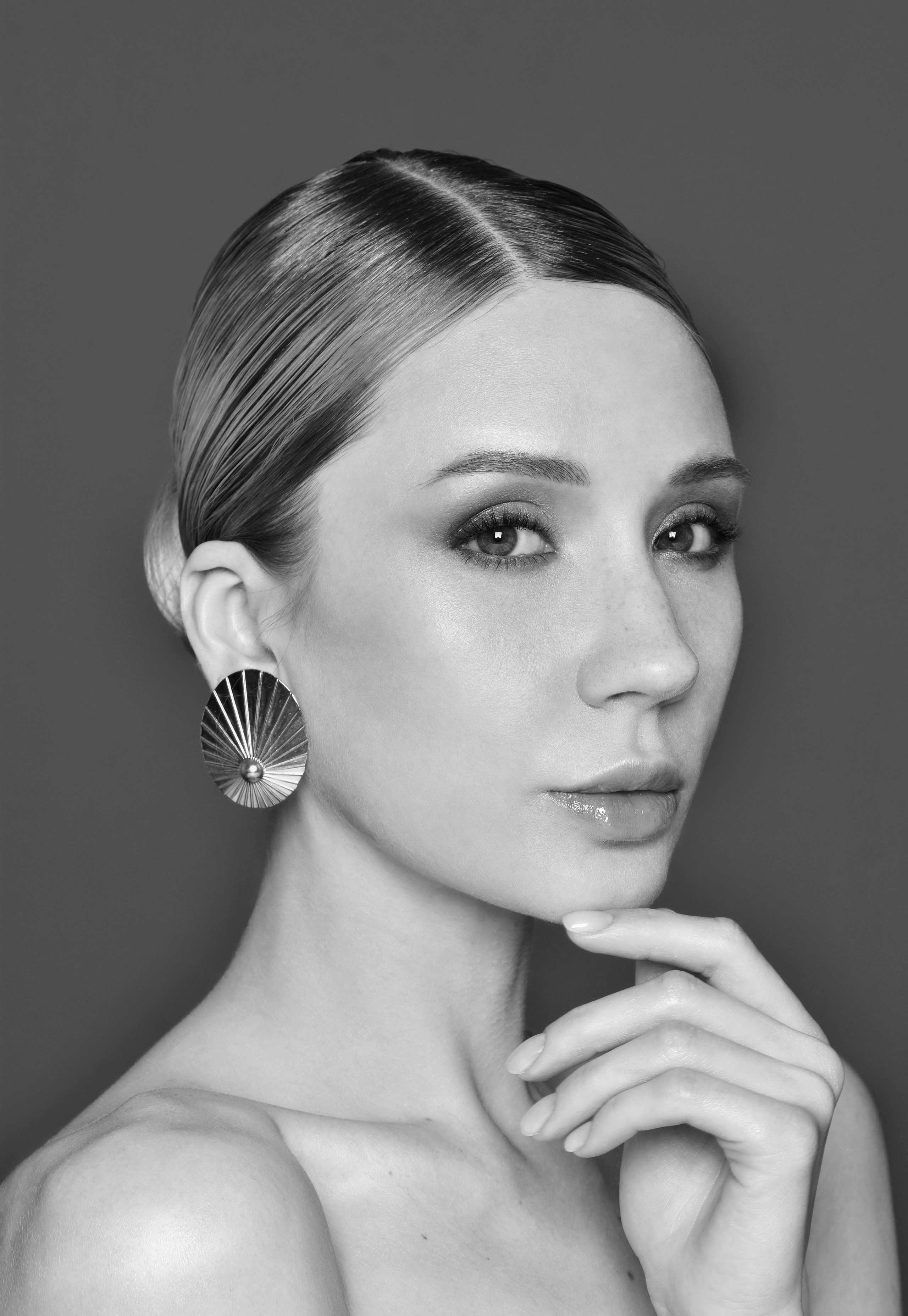 Book. Модель Катунова Яна