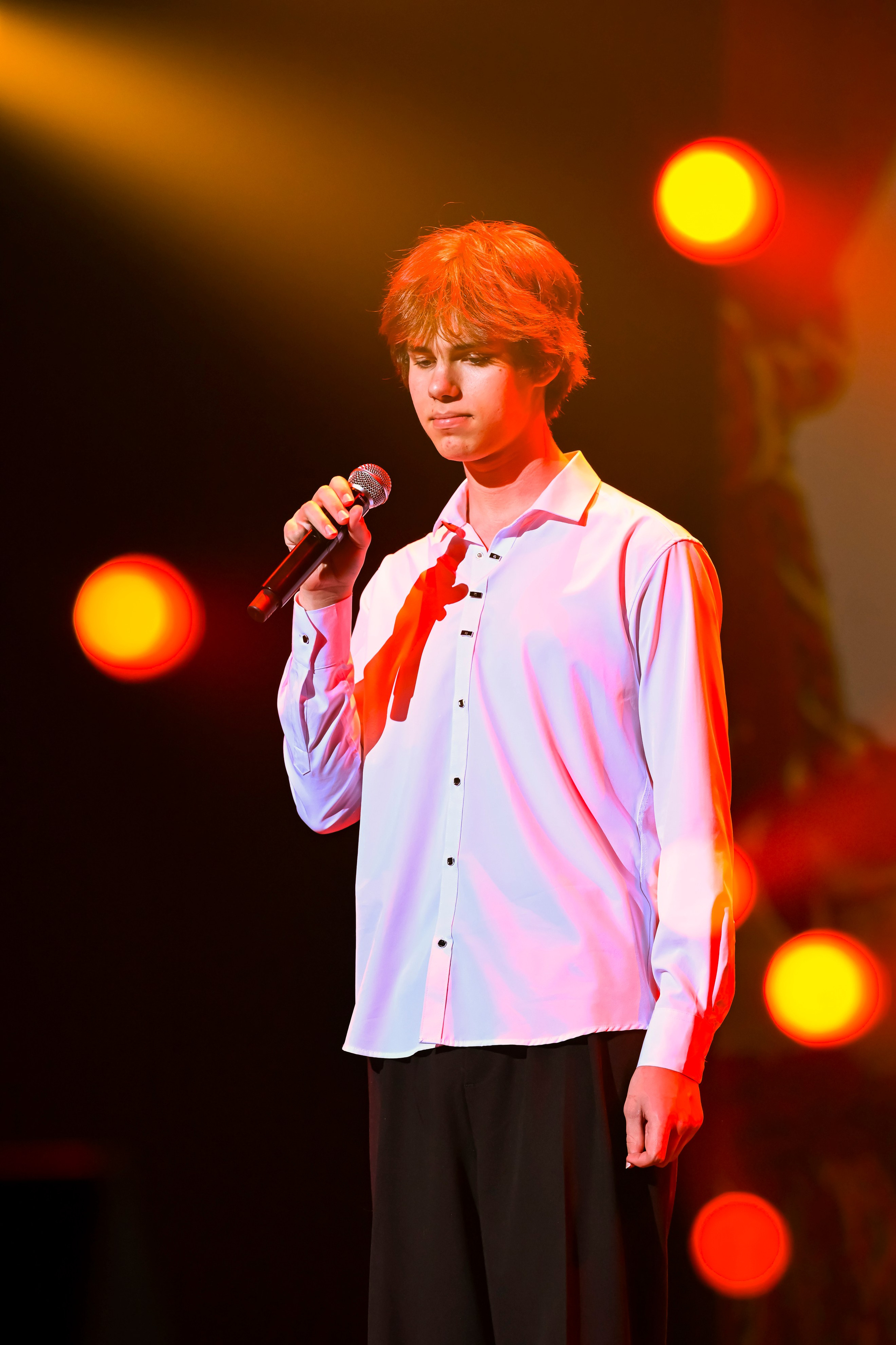 23 апреля, часть 1, БКЗ Октябрьский, г. Санкт-Петербург. Золотое яблочко