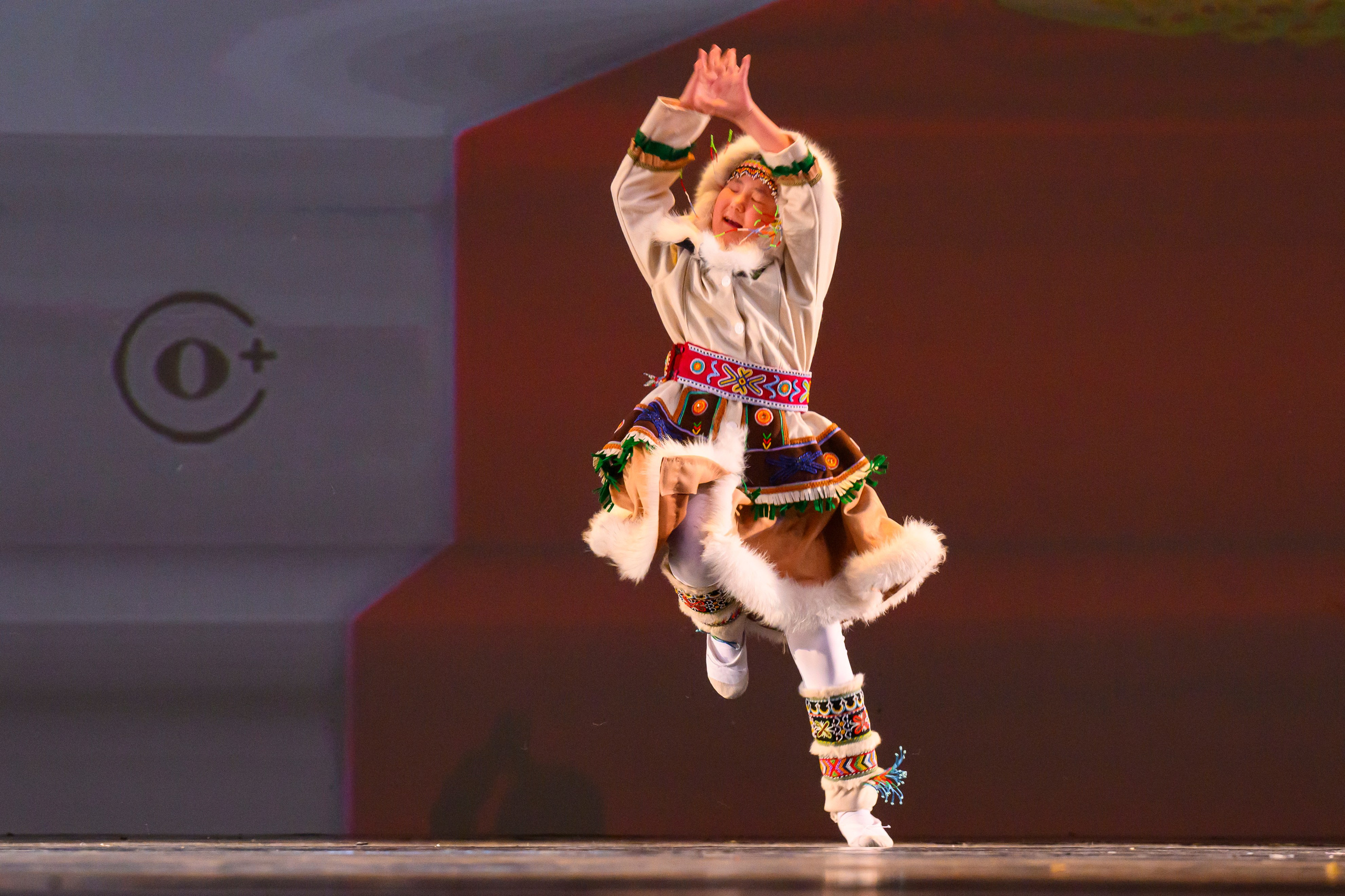 23 апреля, часть 1, БКЗ Октябрьский, г. Санкт-Петербург. Золотое яблочко