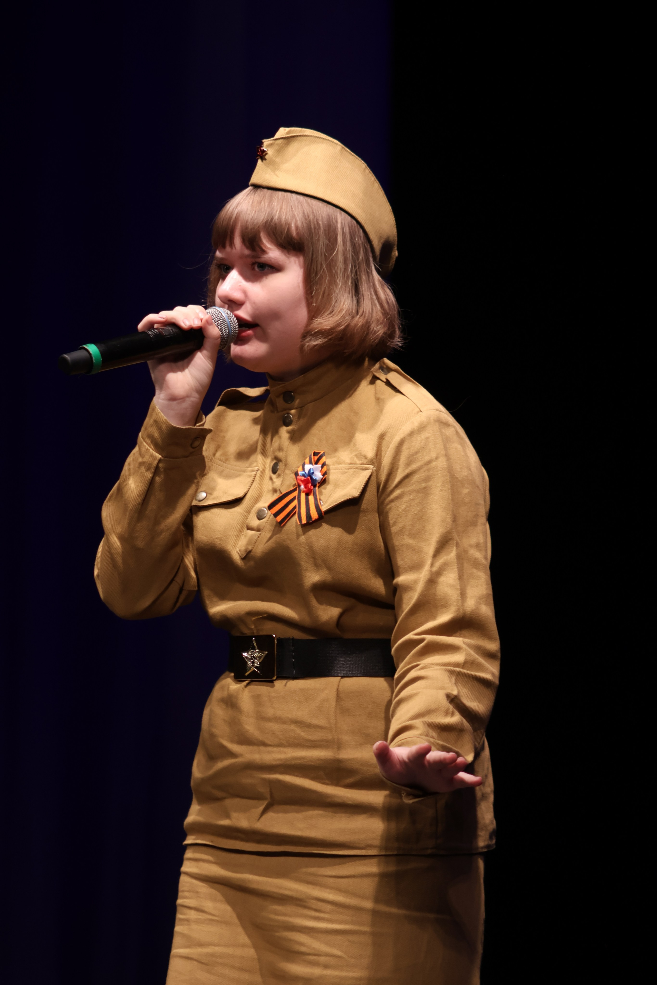 13 апреля, г. Томск. Золотое яблочко