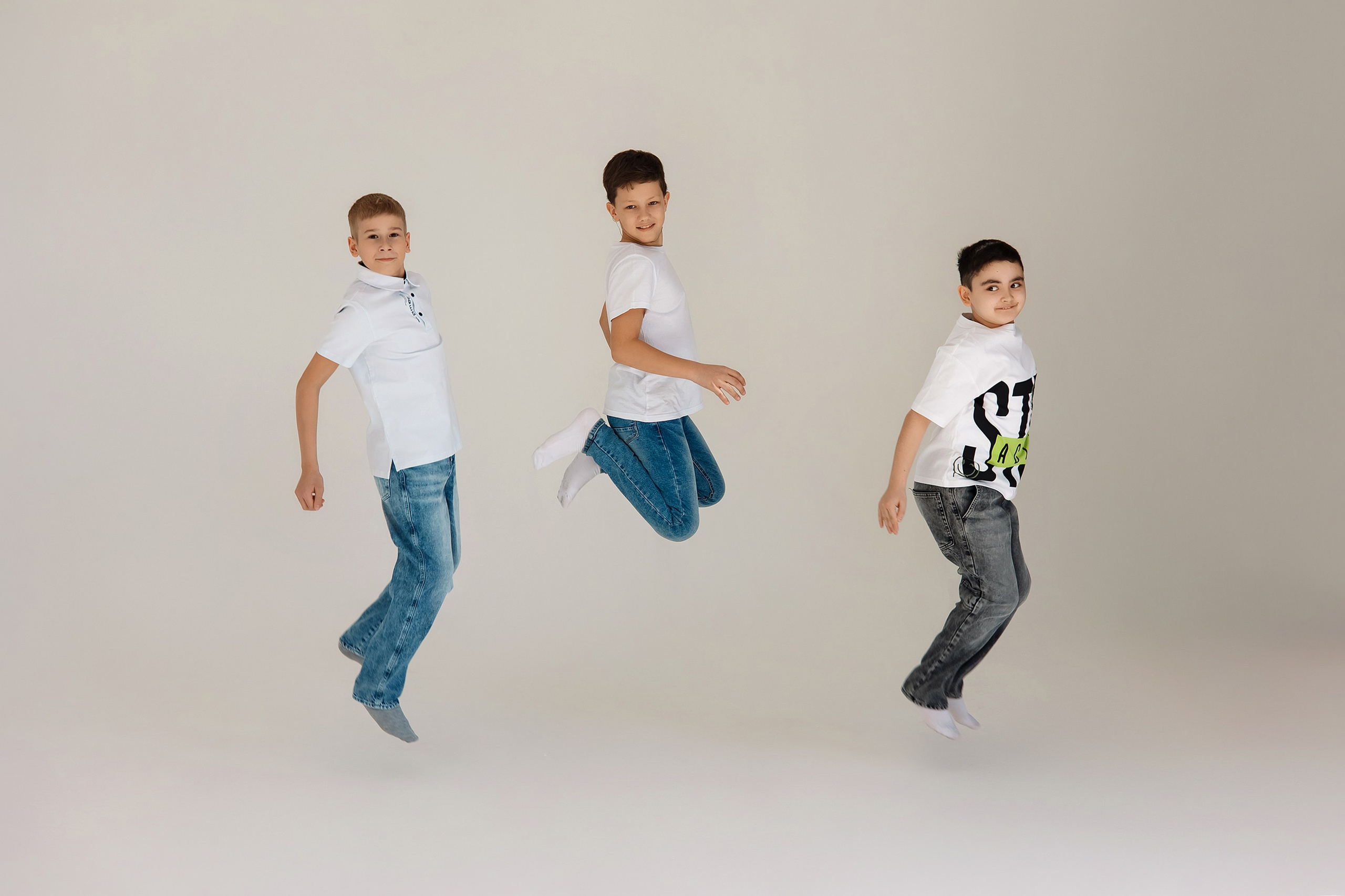 4 класс съемка в фотостудии. Фотограф Любовь Корниенко, Примоский край