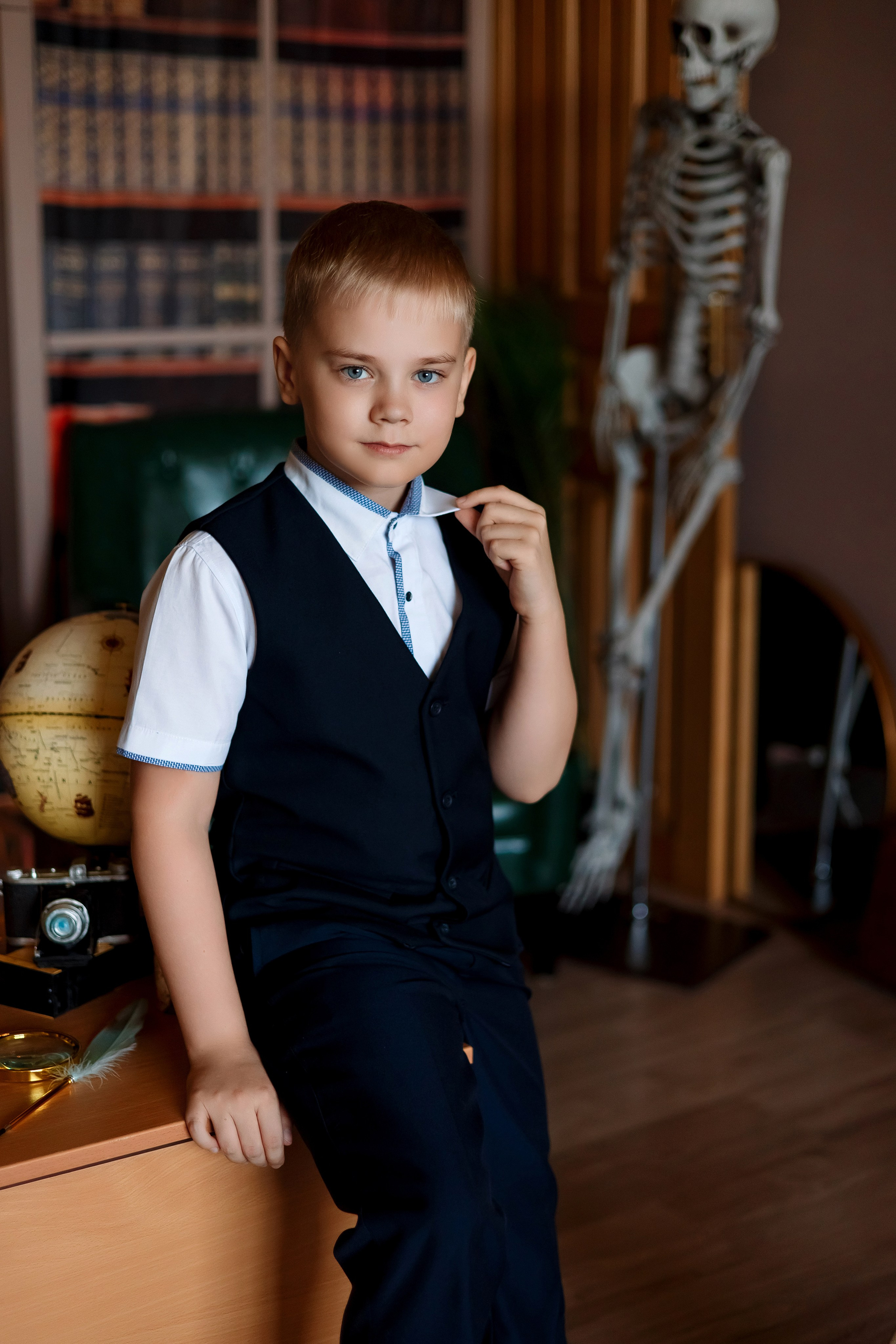 4 класс фотосессия в фотостудии. Фотограф Любовь Корниенко, Примоский край