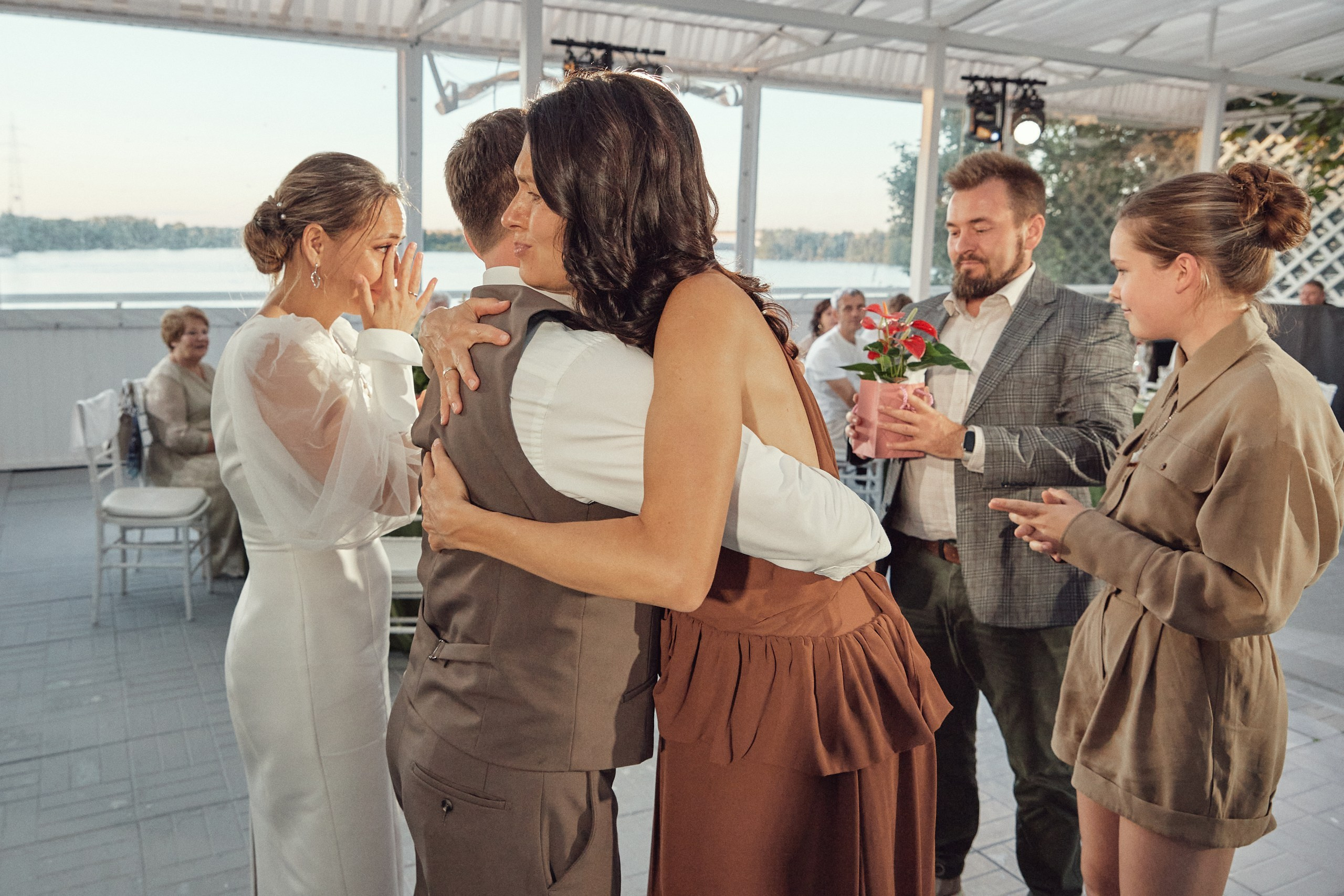 Счастье здесь. Свадебный фотограф Антон Артюшин. Работаю в Нижнем Новгороде и Москве