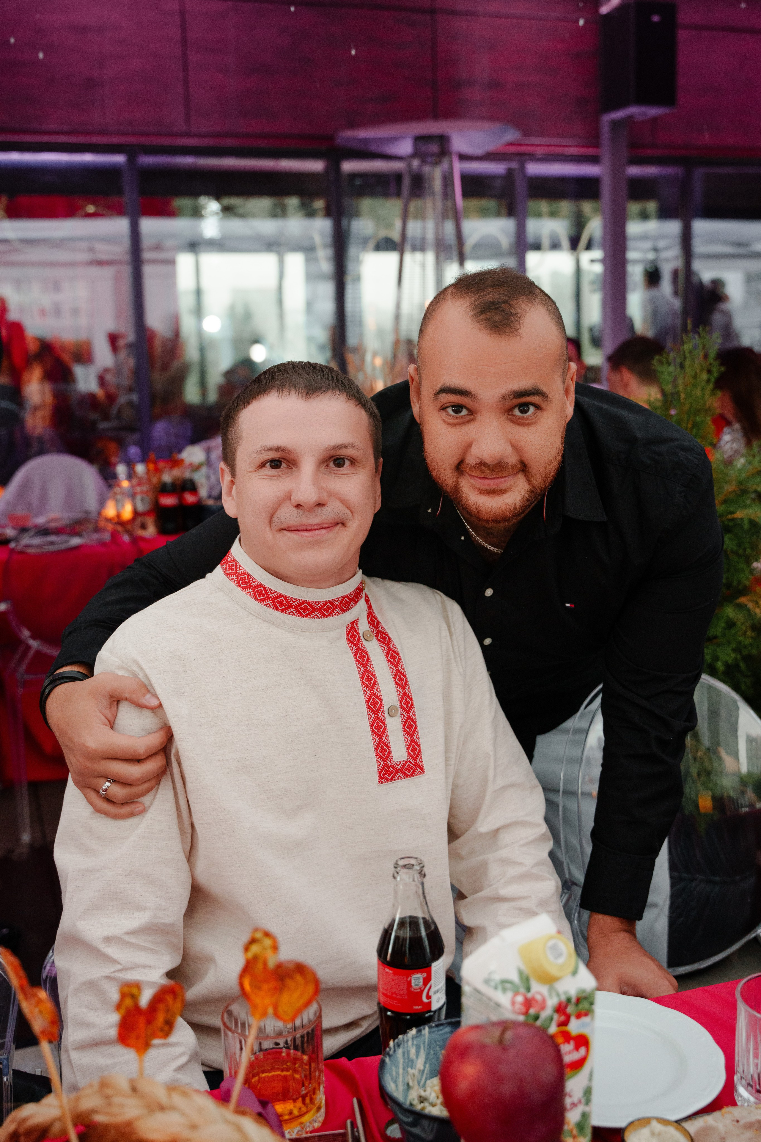 Репортажный фотограф на гендер пати в славянском стиле в Москве. Репортажный фотограф Москва Сергей Дружинин