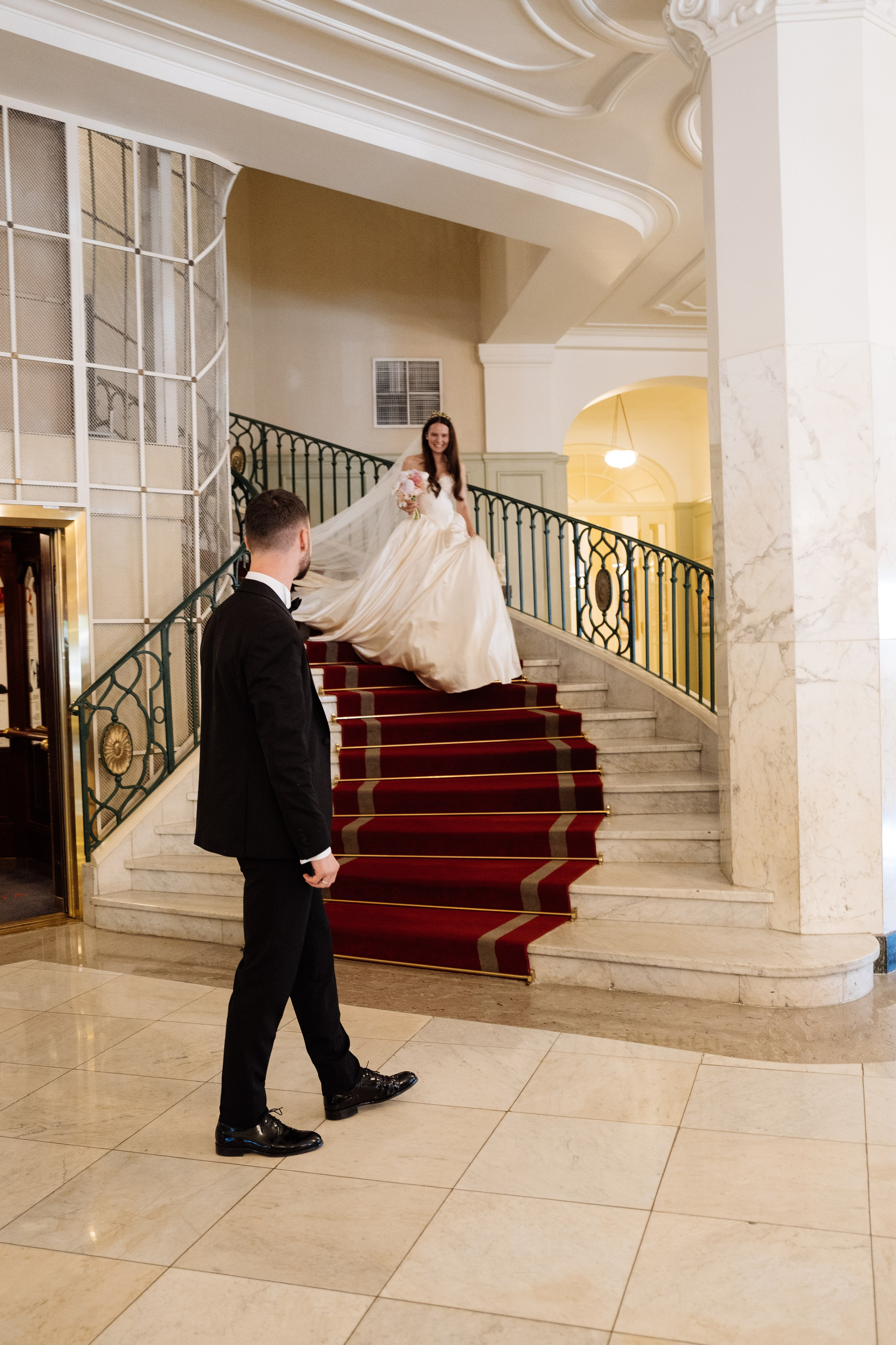 Свадьба в астории. Свадебный фотограф организатор в Санкт-Петербурге Ассоль Опарина