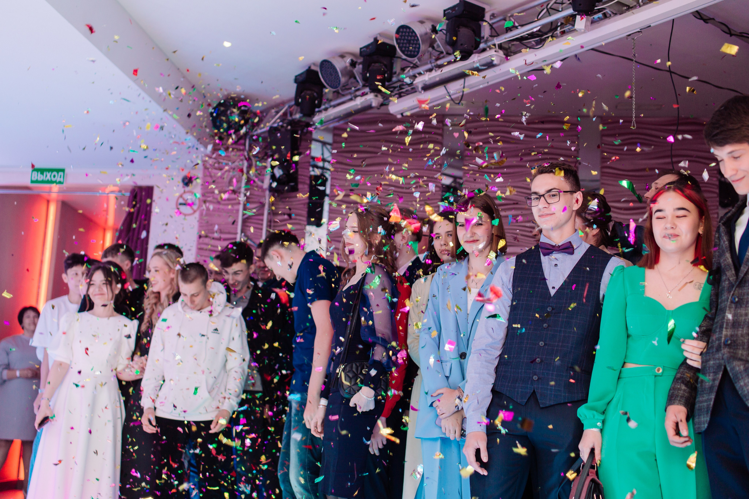 Выпускные старшая школа. Фотограф Южно-Сахалинск