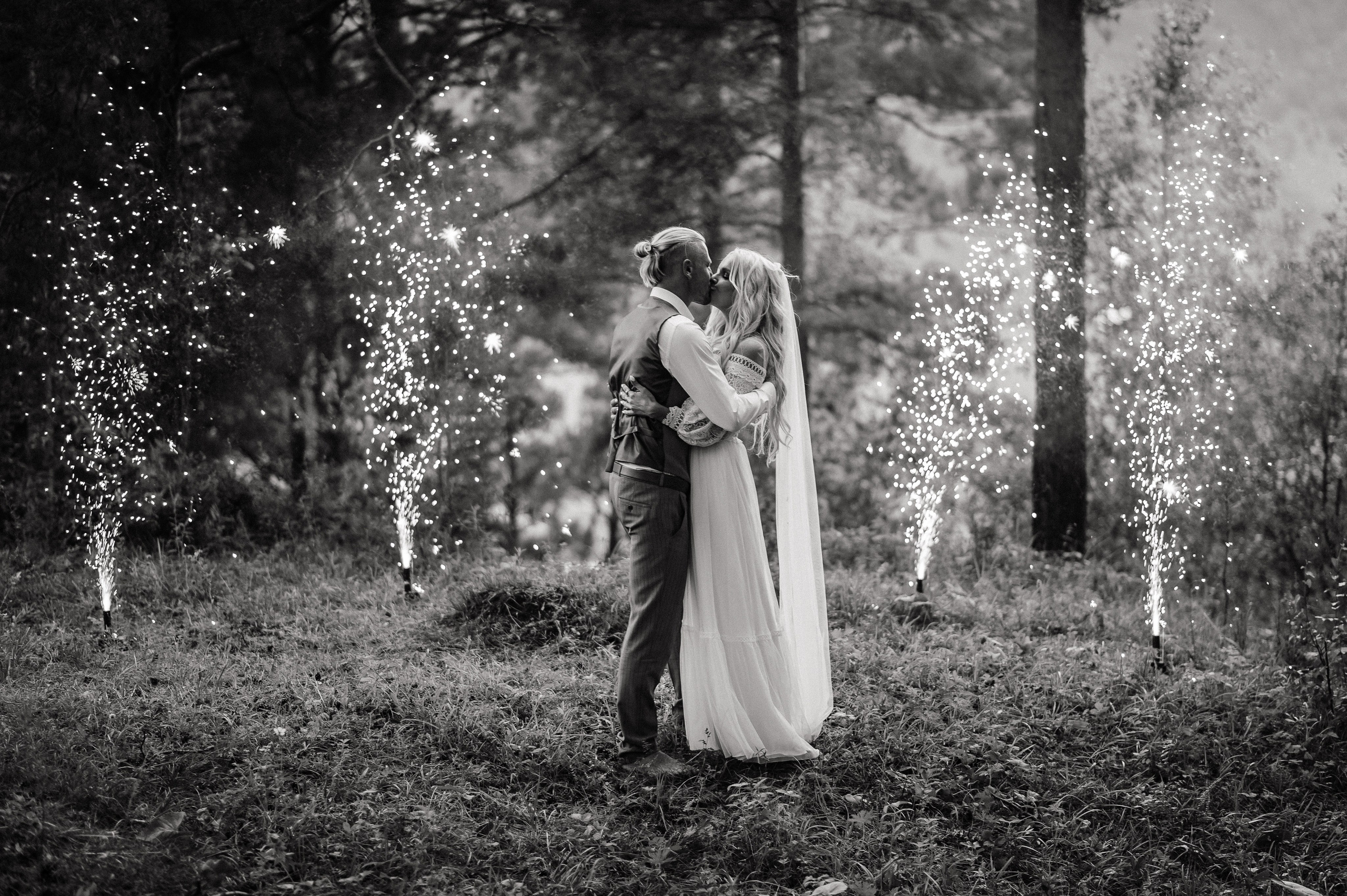 Паша и Даша. Свадебная  съемка на Алтае