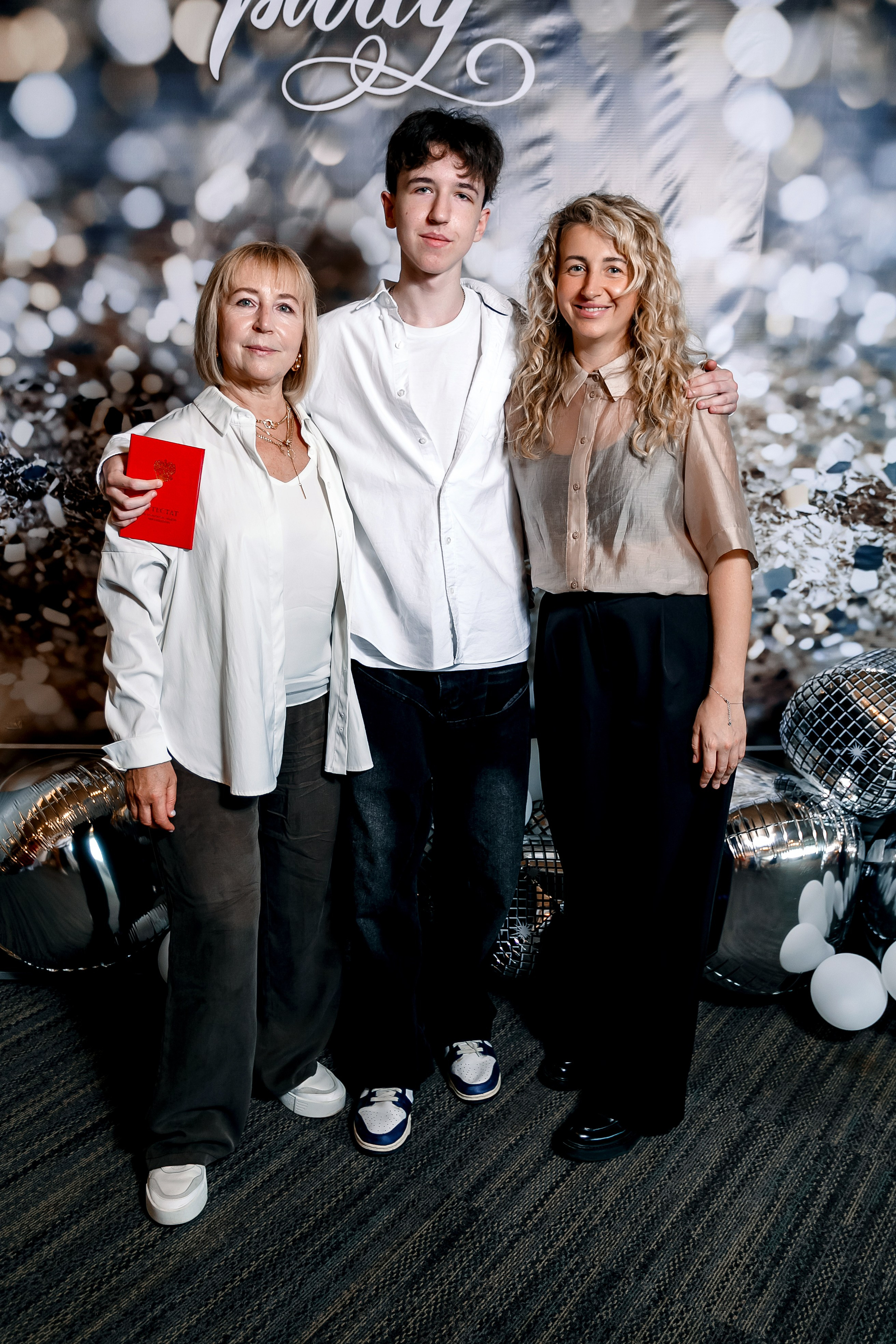 ВЫПУСКНОЙ \ Бирман\ Show today. Фотограф в  г. Новосибирск