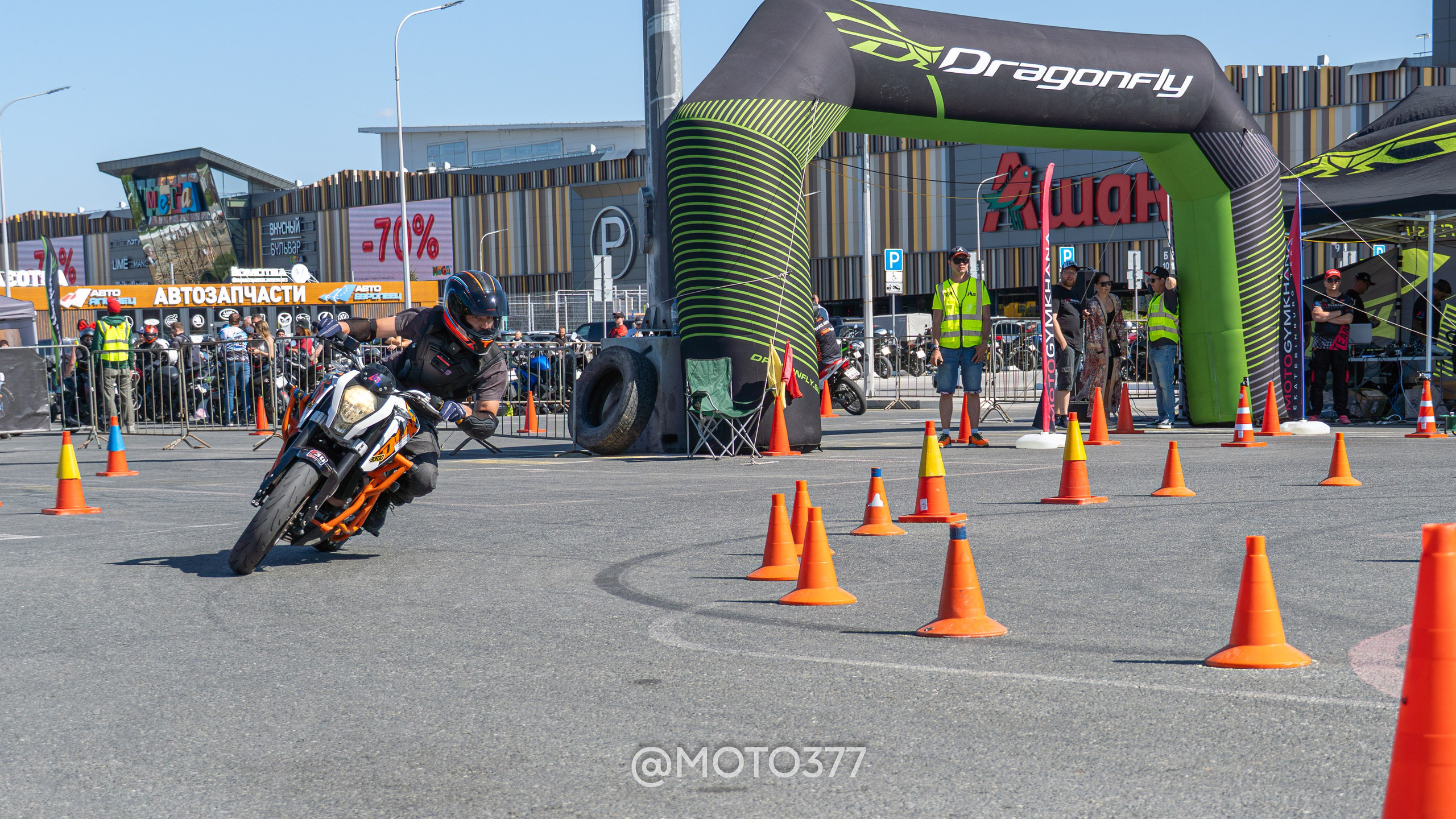 Motogymkhana CUP 1 Ekat 2025. Moto377