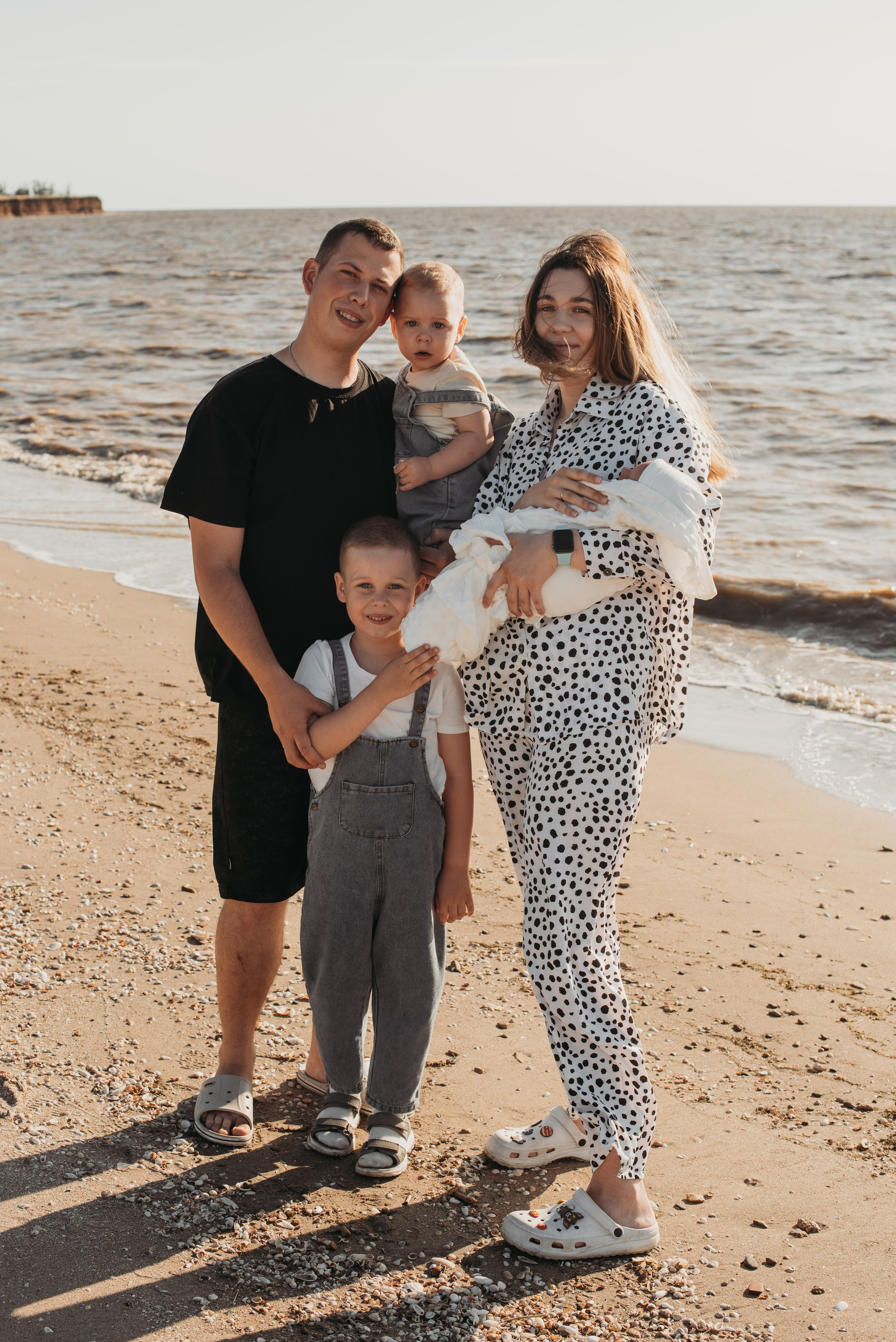 Анна с семьей. Детский и семейный фотограф выпускной альбом Приморско-Ахтарск