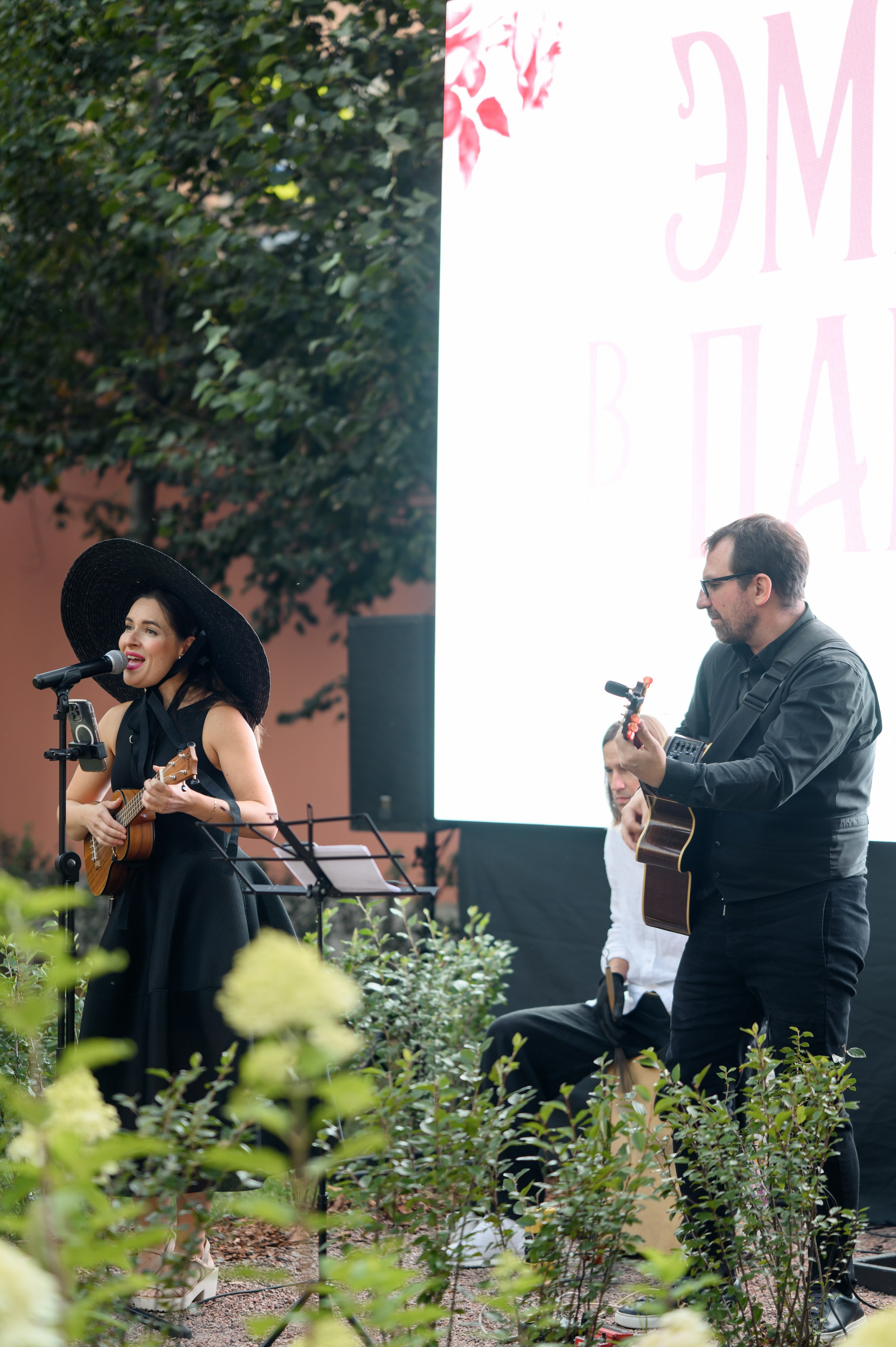 Кинопоказ под открытым небом. Эмили в Париже. Свадебный и портретный фотограф в Санкт-Петербурге Ирина Келина