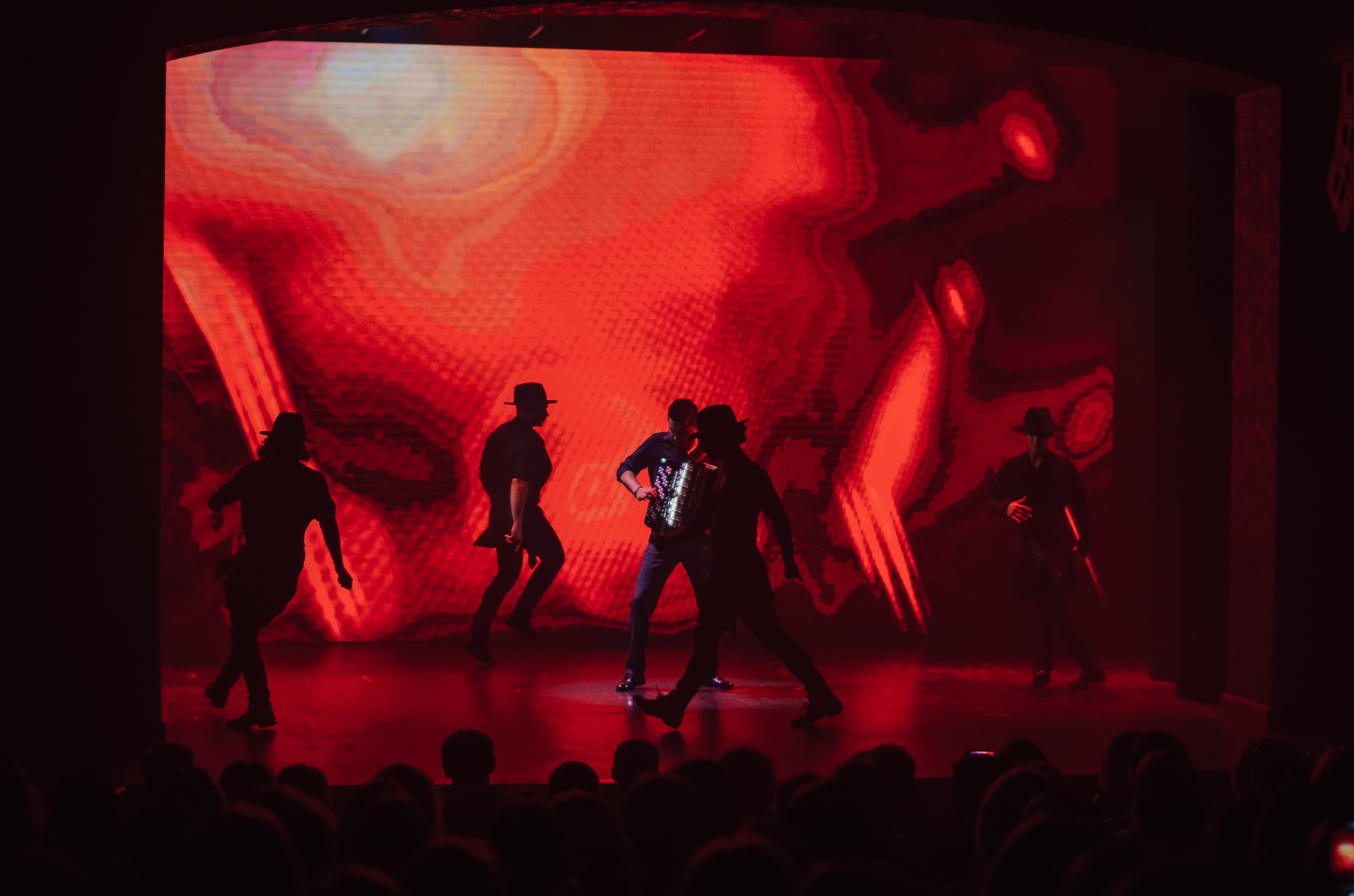 Фоторепортаж танцевального мероприятия. Денисова Аля — фотограф для парных съемок и индивидуальных историй в Барнауле