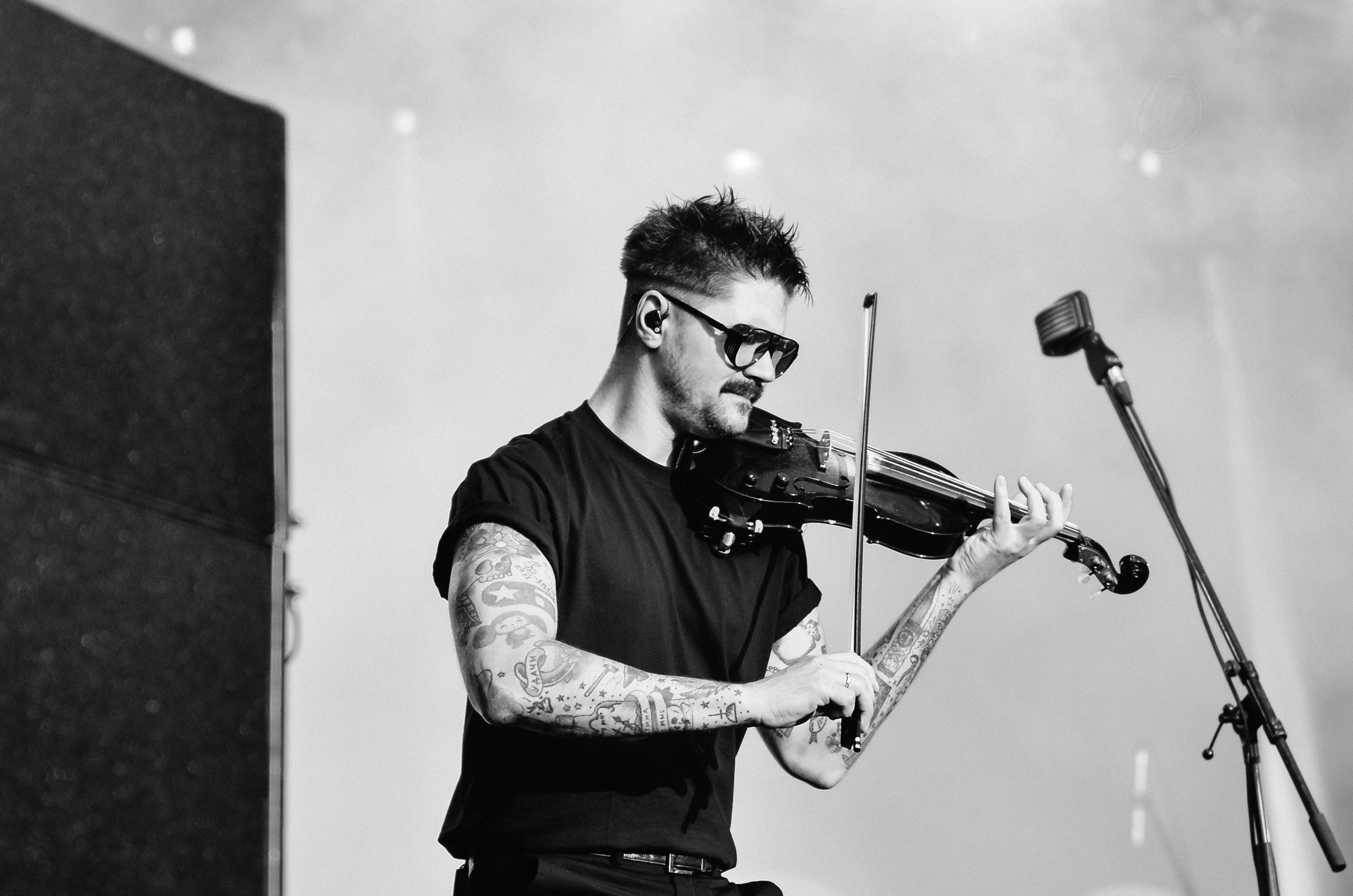 Концерт The Hatters на фестивале «Грань» в Барнауле. Денисова Аля — фотограф для парных съемок и индивидуальных историй в Барнауле