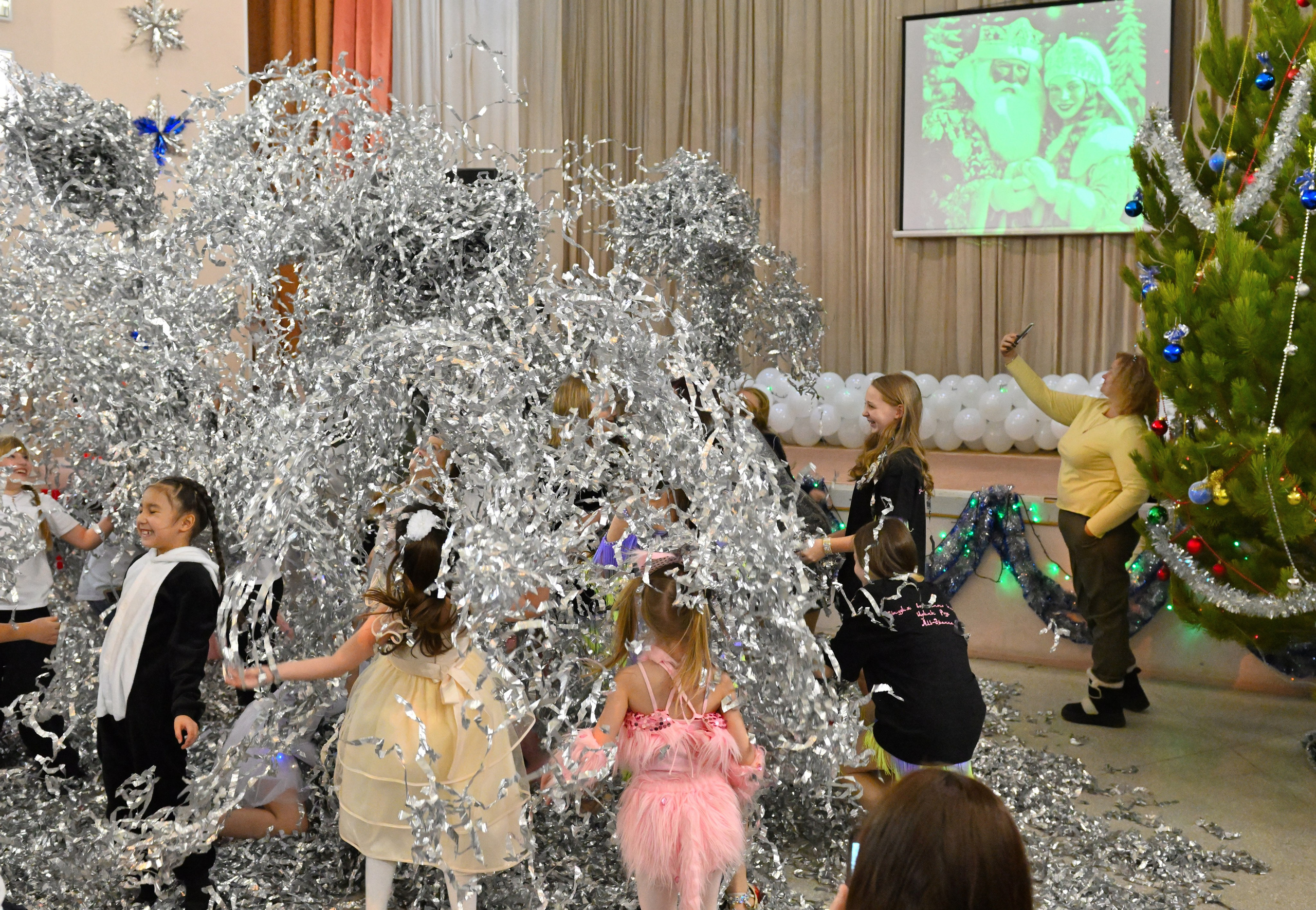 2025-12-14 Танцы. Снежинск фото Андрианов