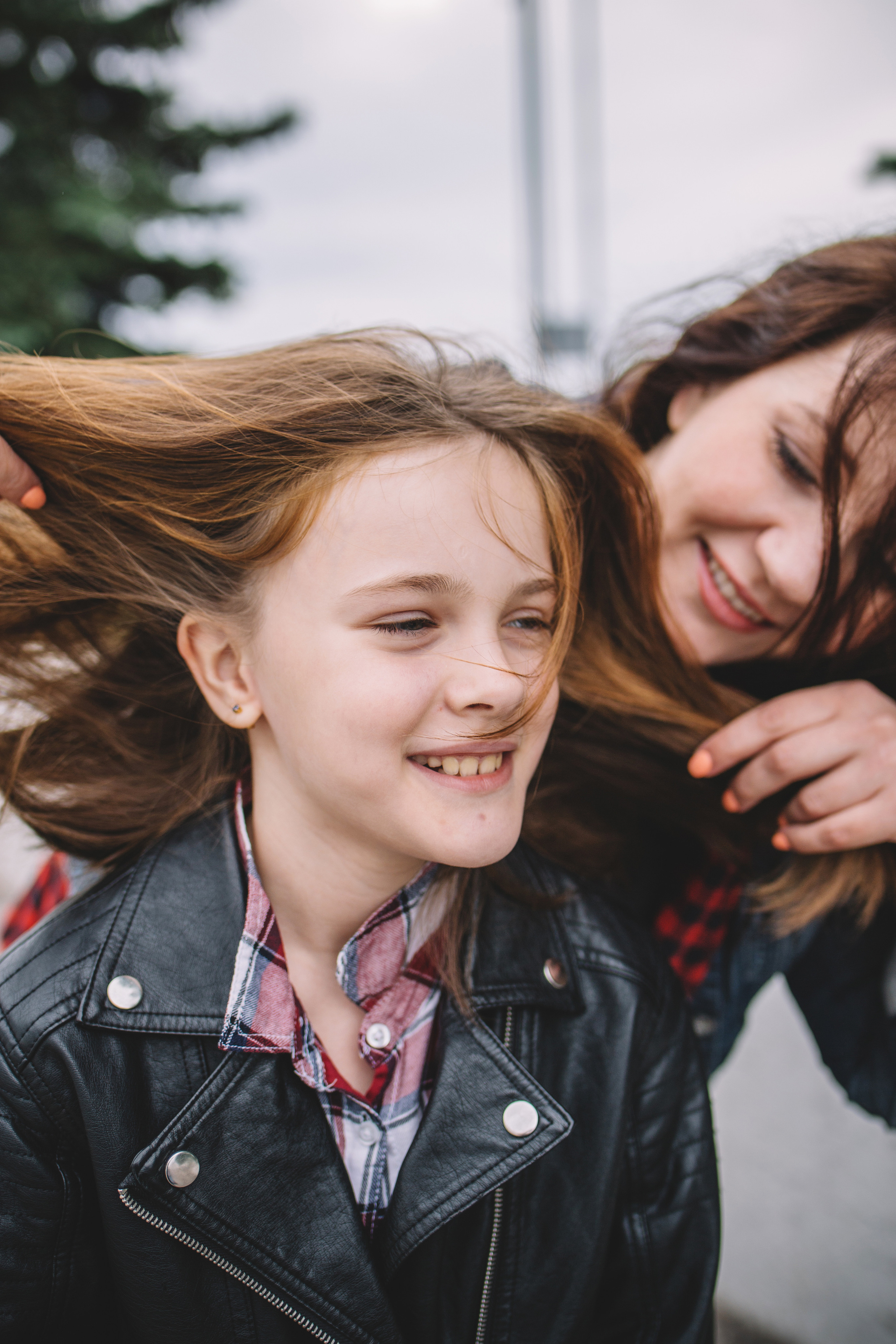 Аня, Ульяна и кто-то третий