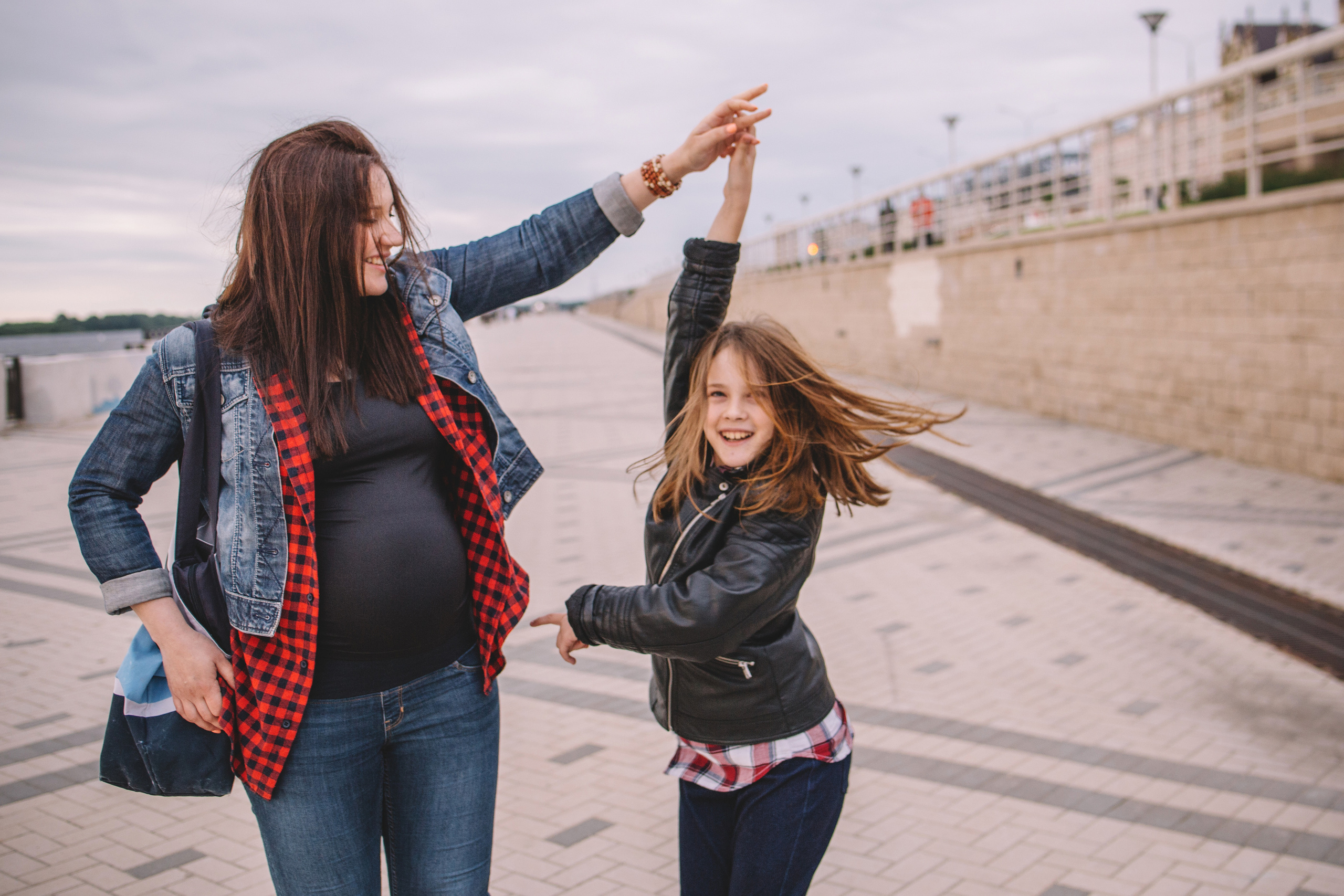 Аня, Ульяна и кто-то третий