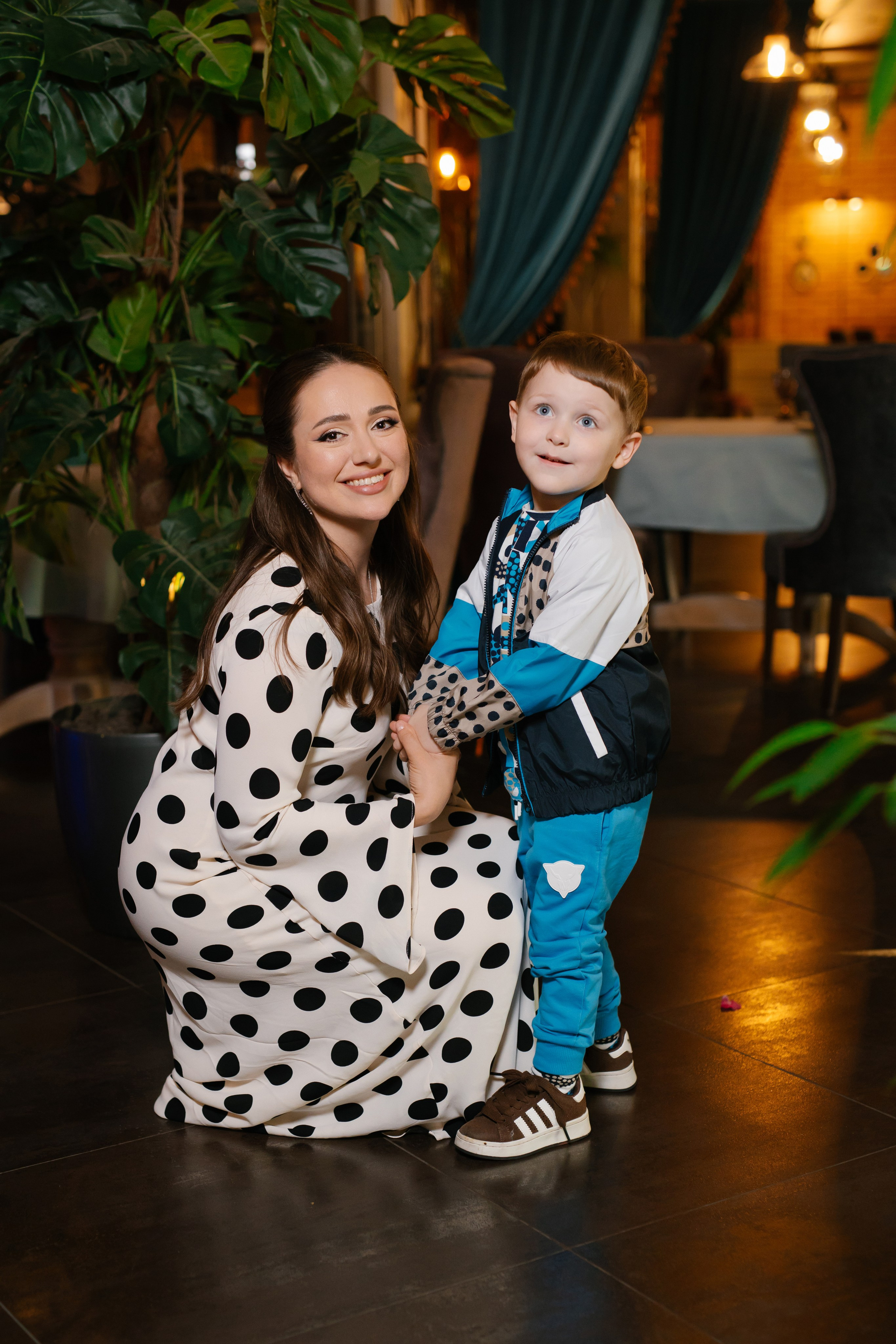 День рождения Роксаны, ресторан Лев Голицын