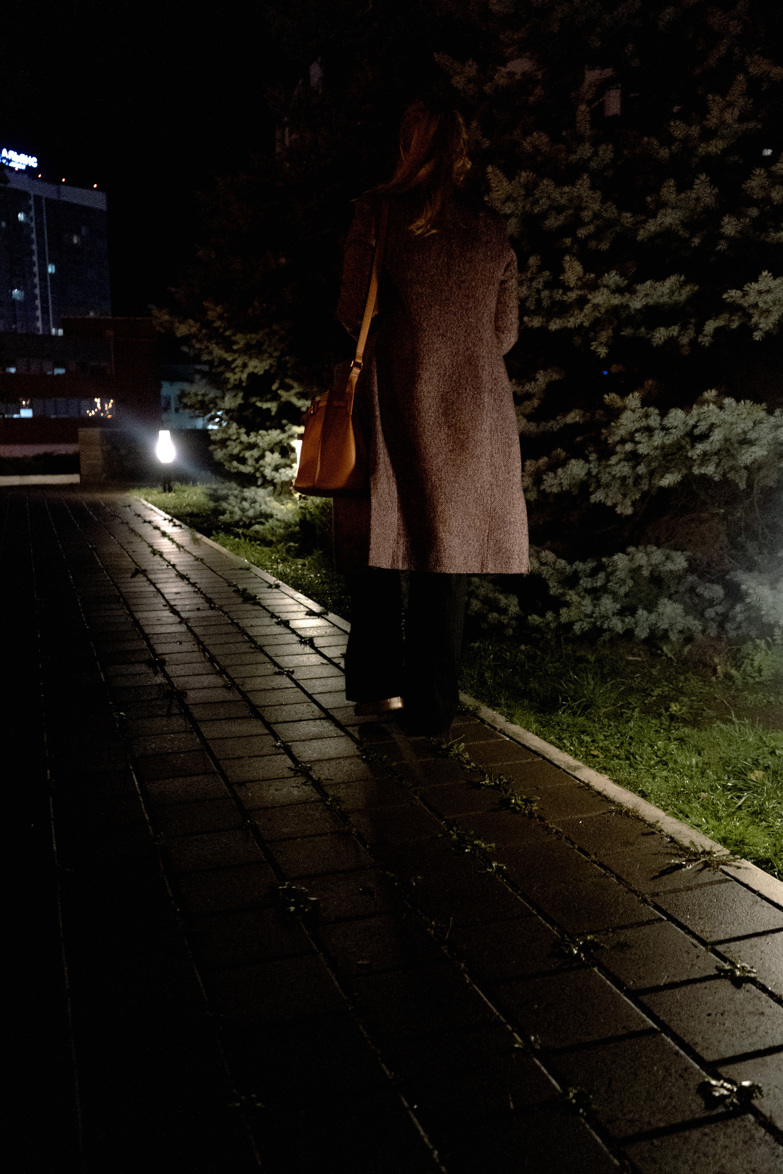 Девушка и ракета. Портретный фотограф в Самаре