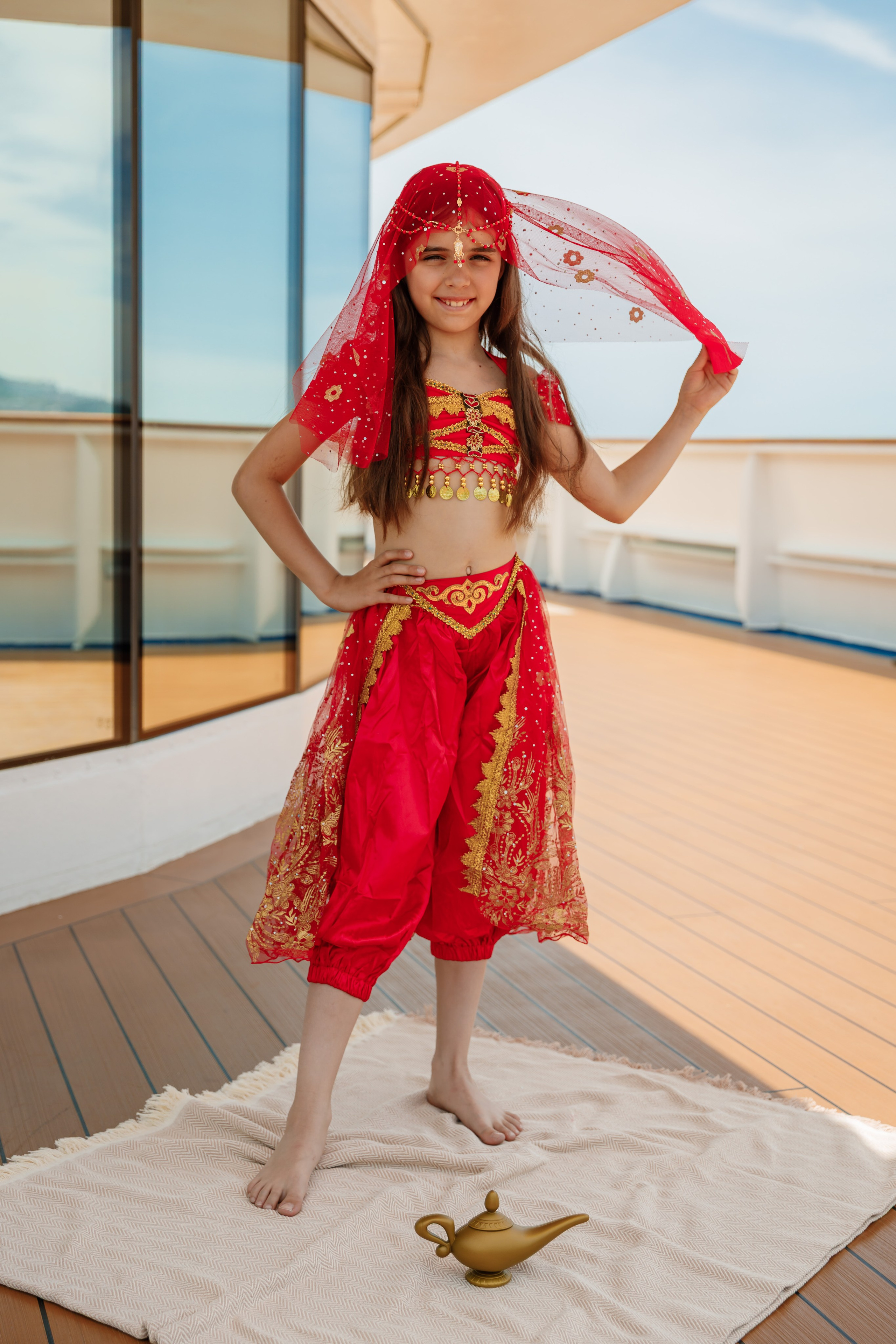 Платья. Фото департамент круизного лайнера Астория Гранде