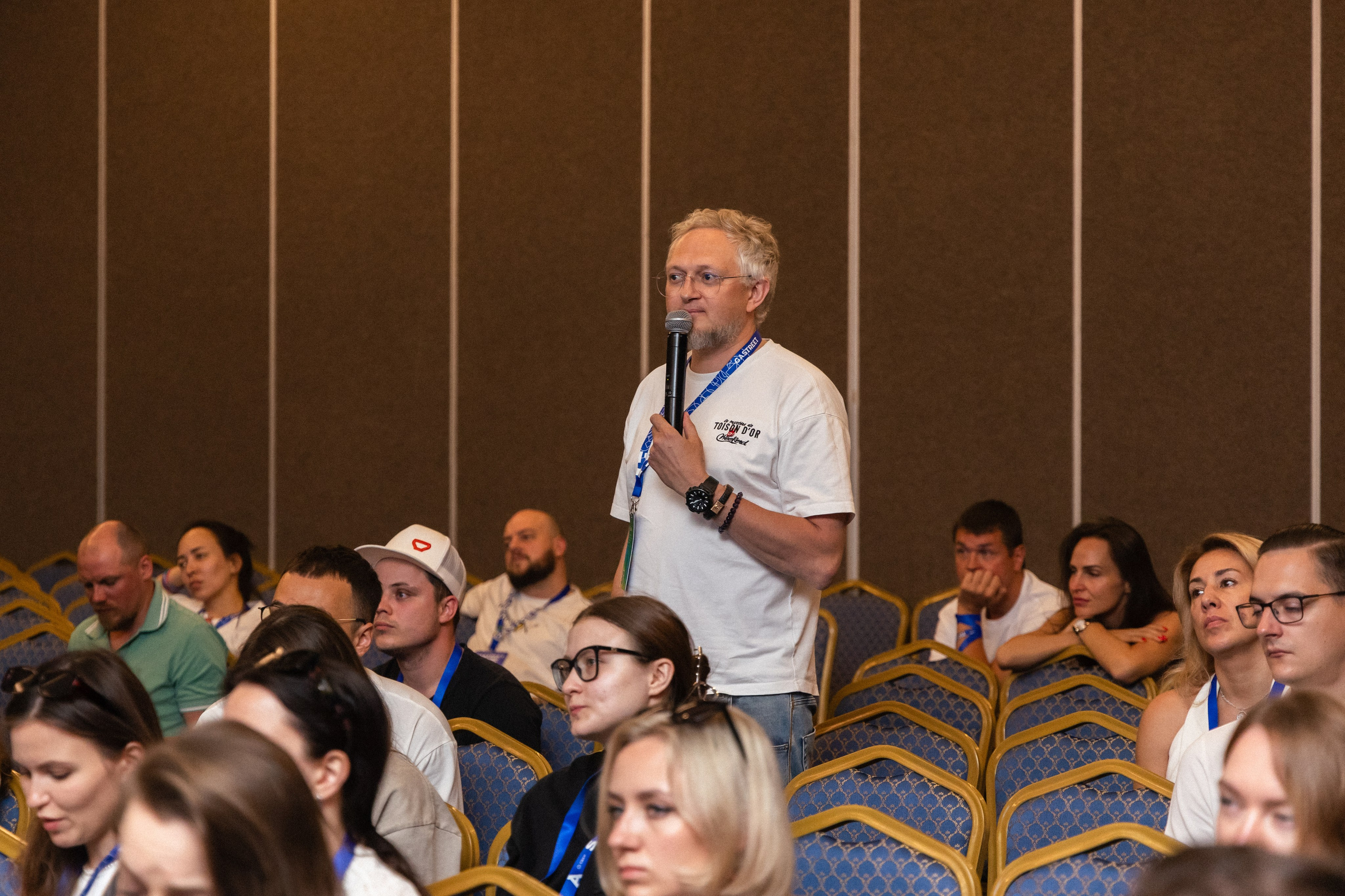 КОНФЕРЕНЦИИ. Арина Тамочкина. Фотограф Краснодарю