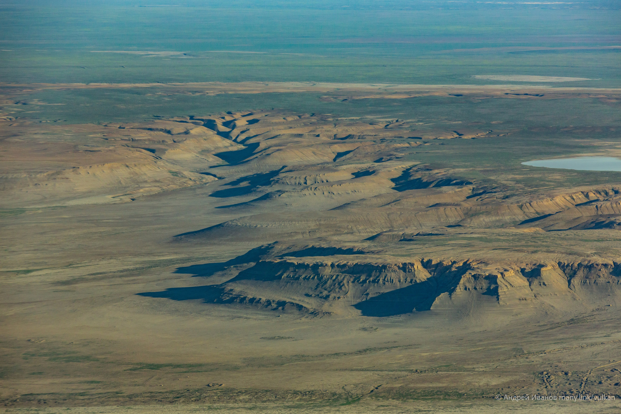 Перелёт на Байконур в 2026 г на самолётах АОН. Фотоальбом показывающий увлекательный мир авиации и мир медведей Андрея Иванова