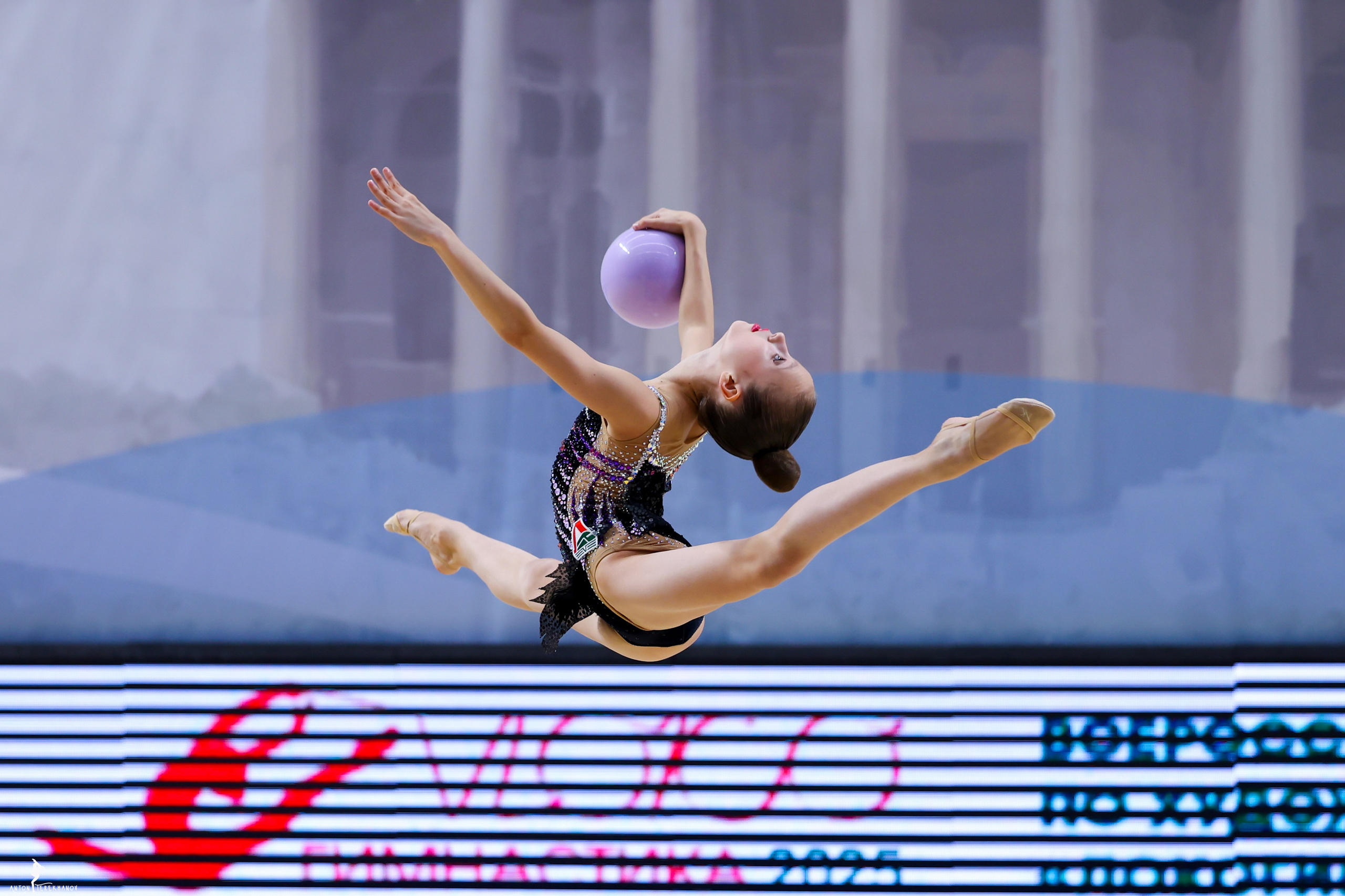 Локогимнастика 2025 11-13.04.2025. Спортивный и репортажный фотограф Антон Тереханов