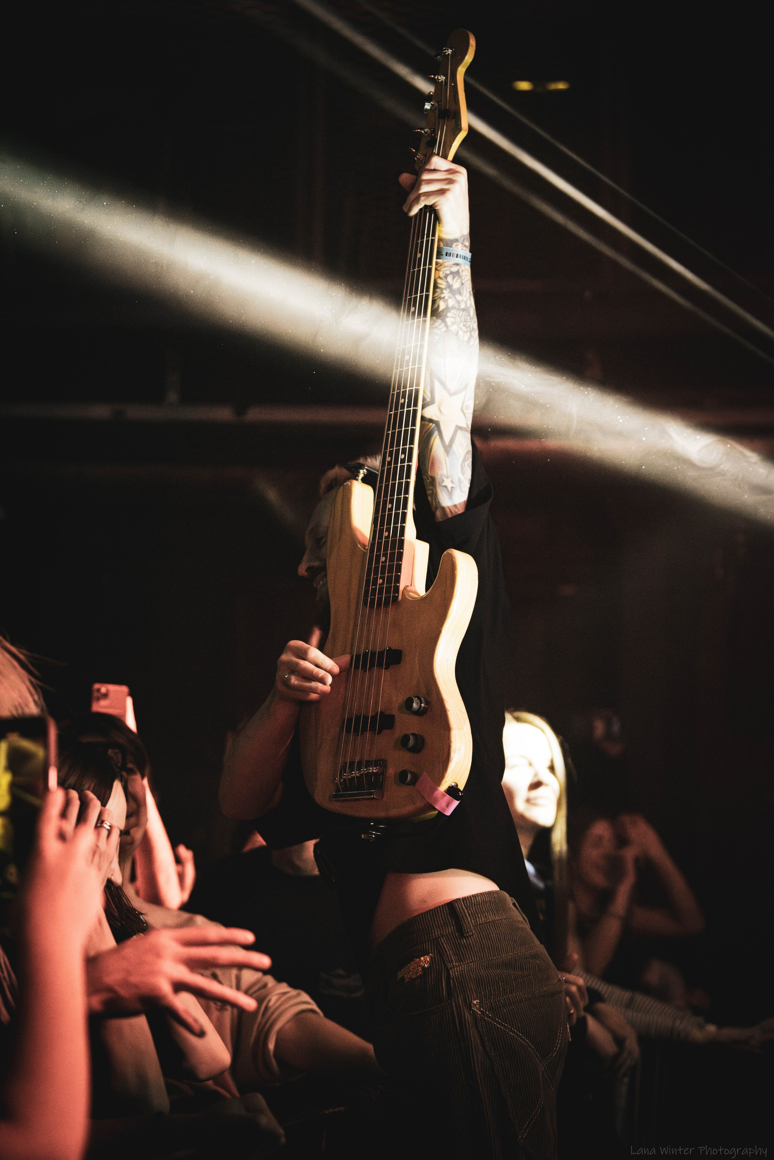 7000$ (25 января 2025 года, Москва, клуб Урбан). Фотограф Светлана Блинова, Москва и Московская область