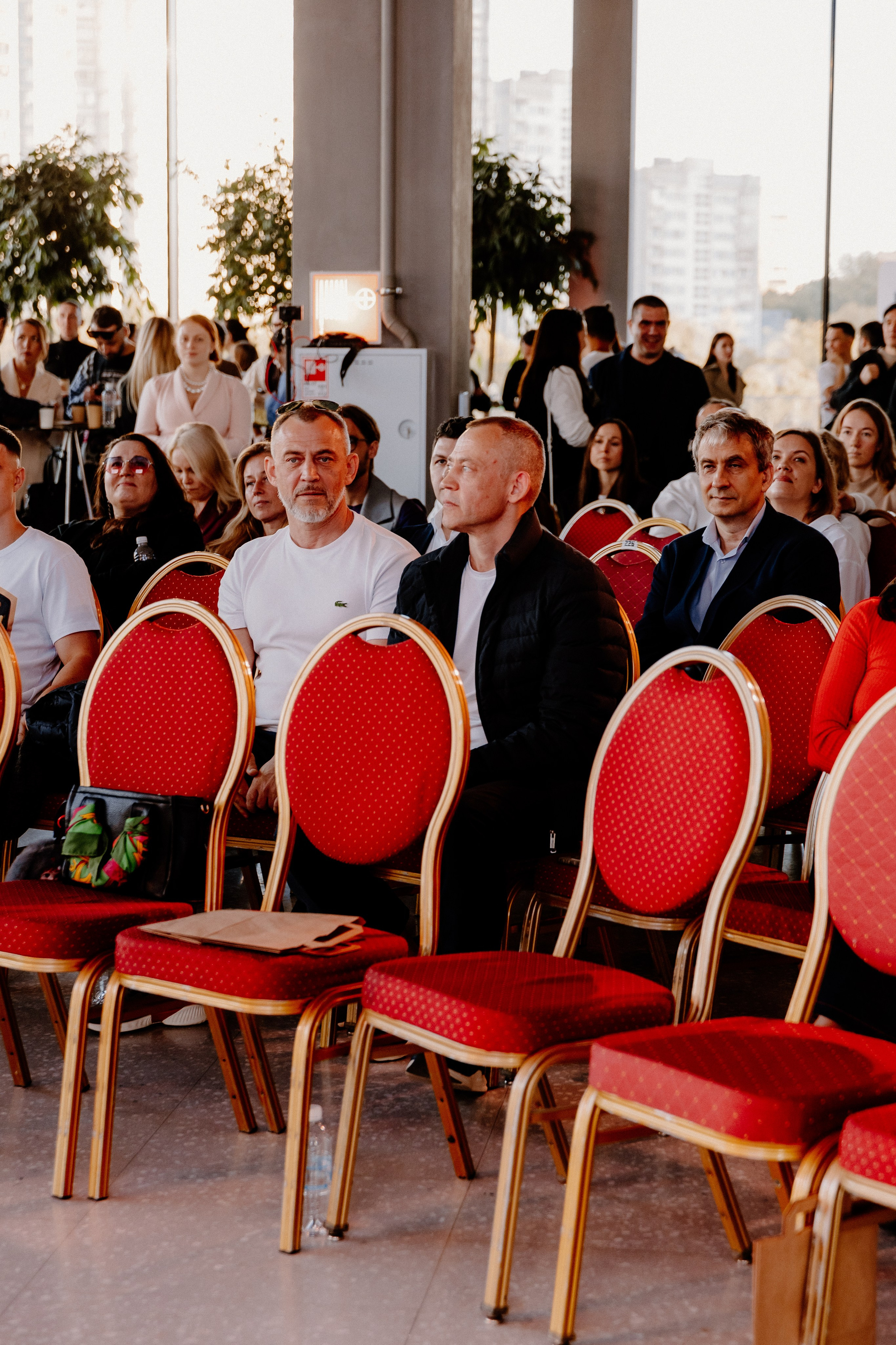 Бизнес —конференция «Южный порт». Свадебный/Портретный фотограф снимаю в Москве