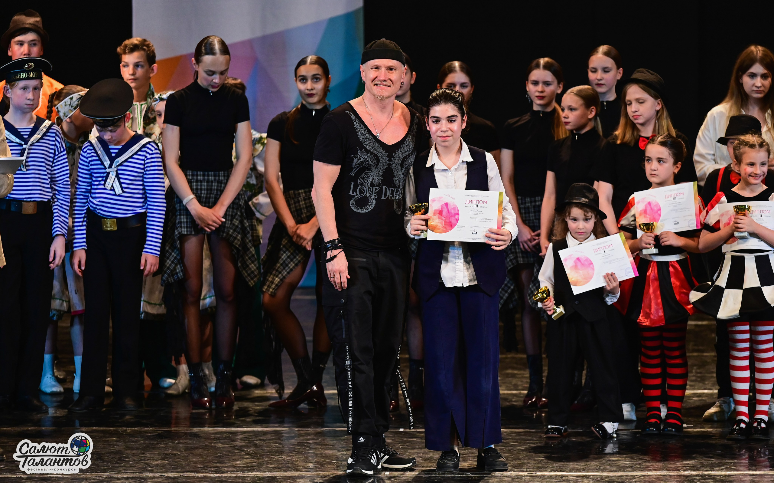 14.06.2025 «Салют Талантов» 41-й Международный фестиваль-конкурс «МОСКВА ВЕРИТ ТАЛАНТАМ» г. Москва. Медиастудия Фото Концепт