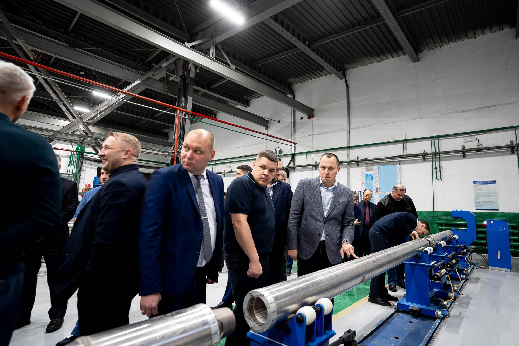 Открытие сервисного центра HILONG. Сергей Кошкин. Репортажная и ивент-фотография в Сургуте