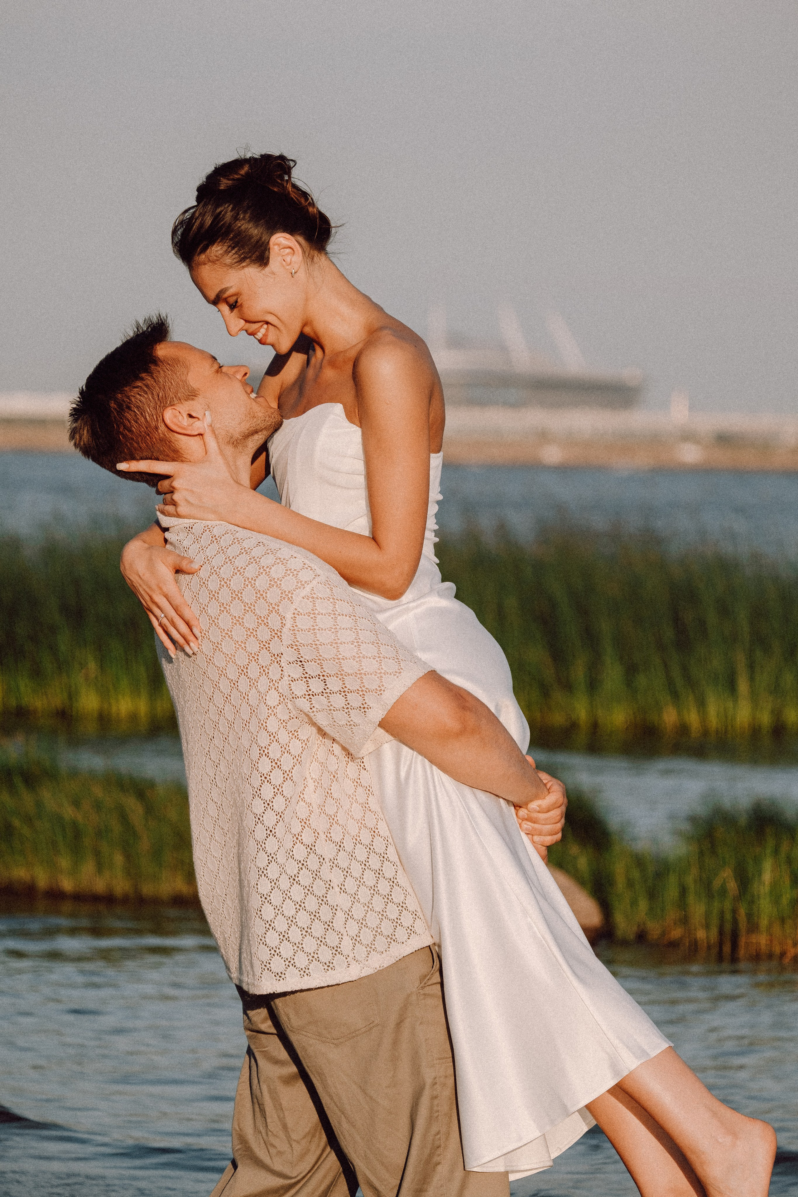 СВАДЕБНАЯ ФОТОСЕССИЯ ВЫЕЗДНОЙ ЦЕРЕМОНИИ (ФИНСКИЙ ЗАЛИВ). Профессиональный фотограф, Санкт-Петербург — Виктория Богомолова