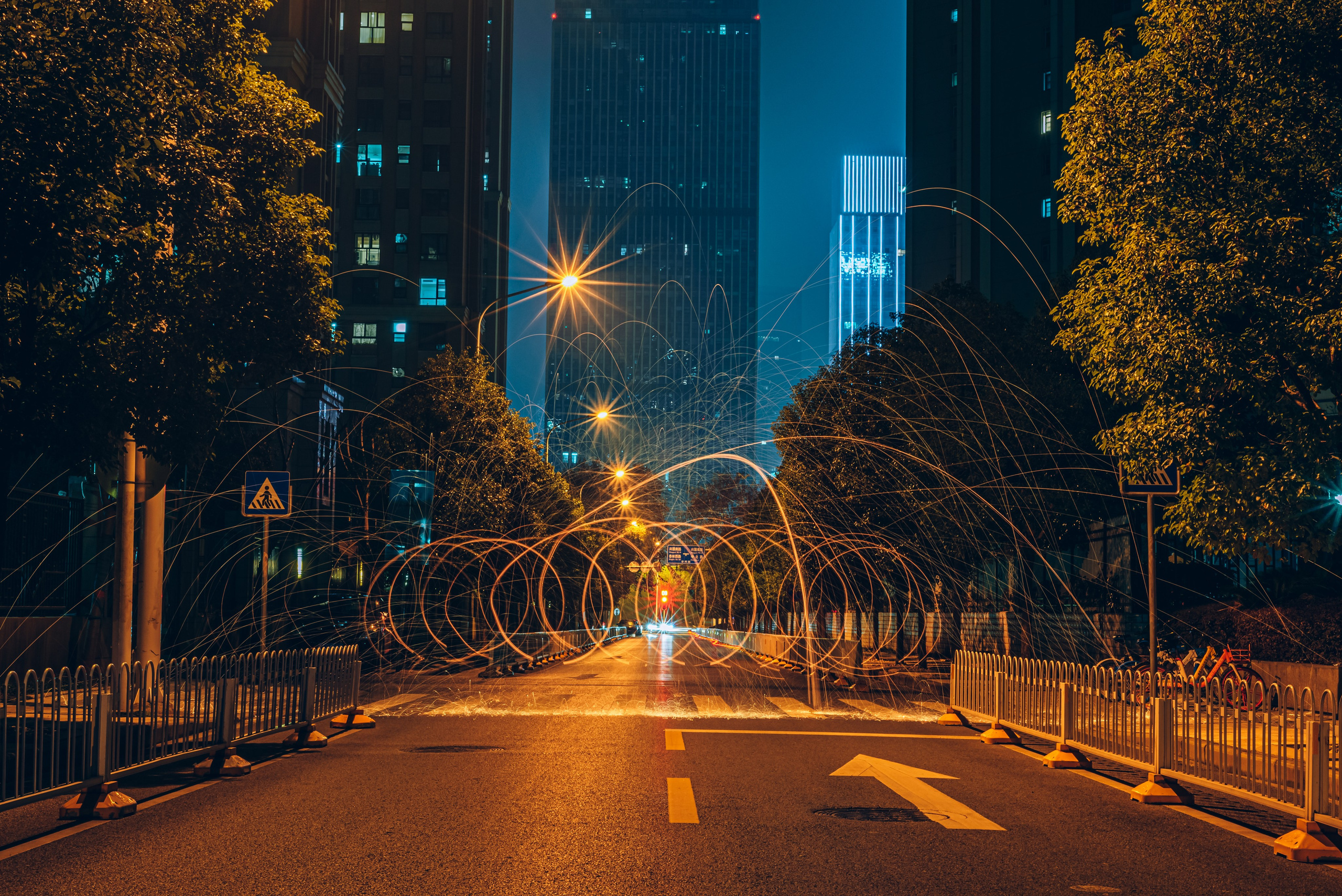 Рекламный фотограф из Гуанчжоу: путешествие по Уханю через объектив камеры. Коммерческий и предметный фотограф в Гуанчжоу Коваленко Александр