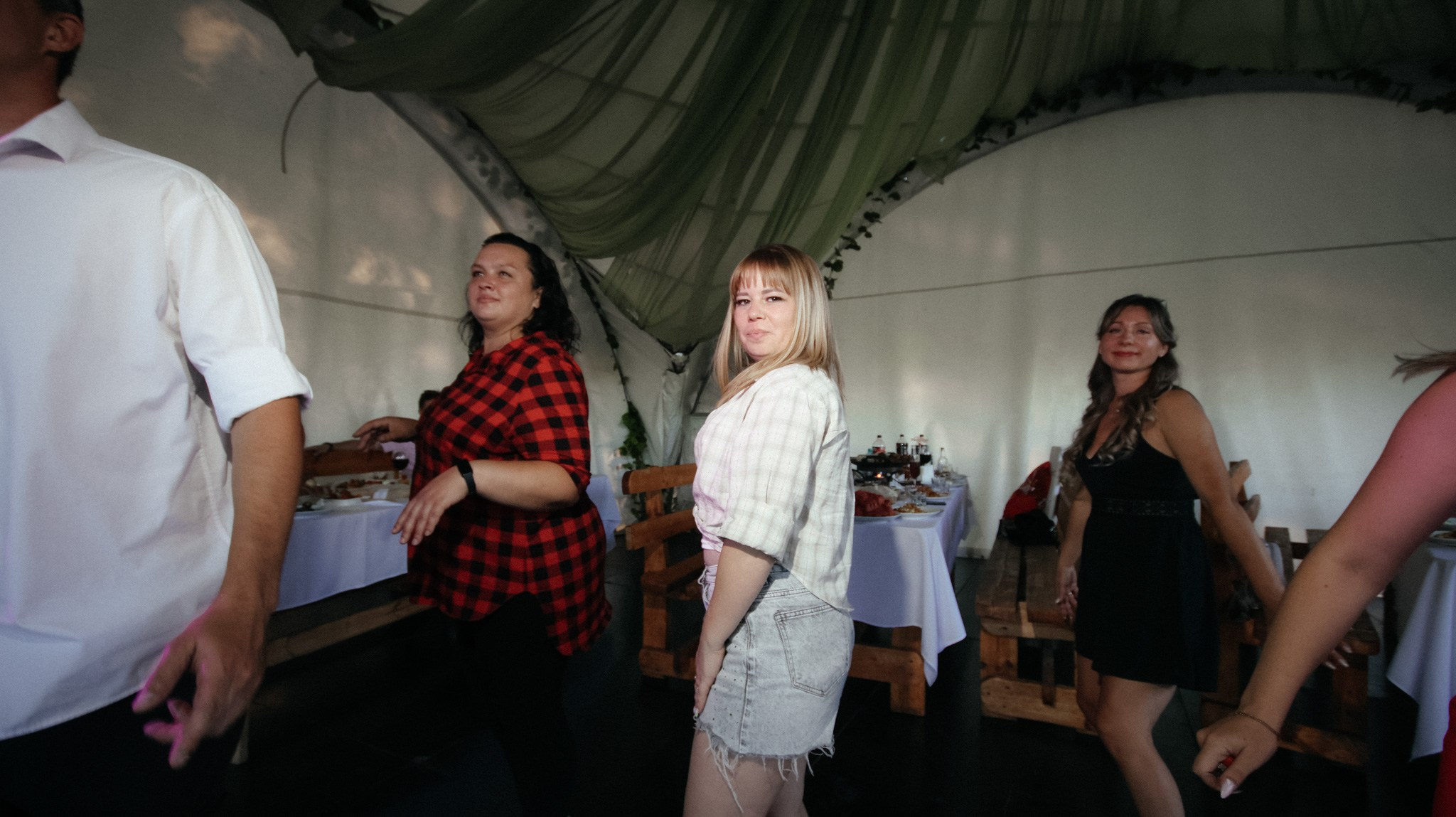 Фабрика Дверей. Свадебный и репортажный фотограф Дмитрий Кононенко