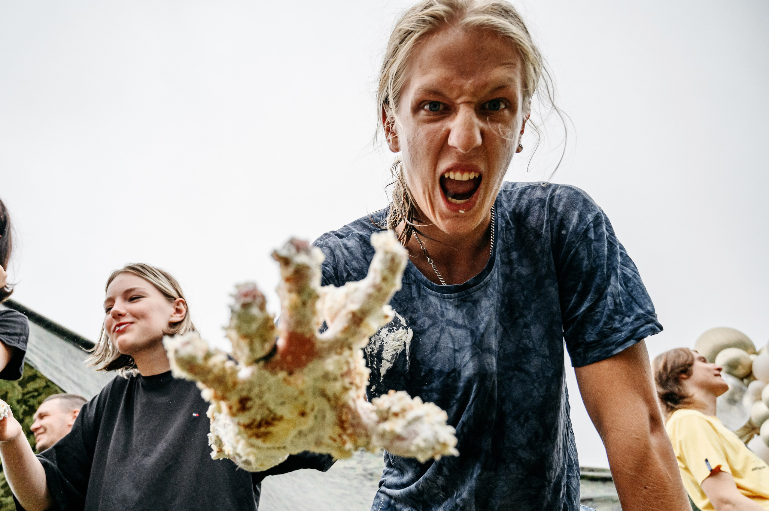 Ника. Пенная вечеринка с бассейном. Фотограф Владивосток. Игорь Кирсанов