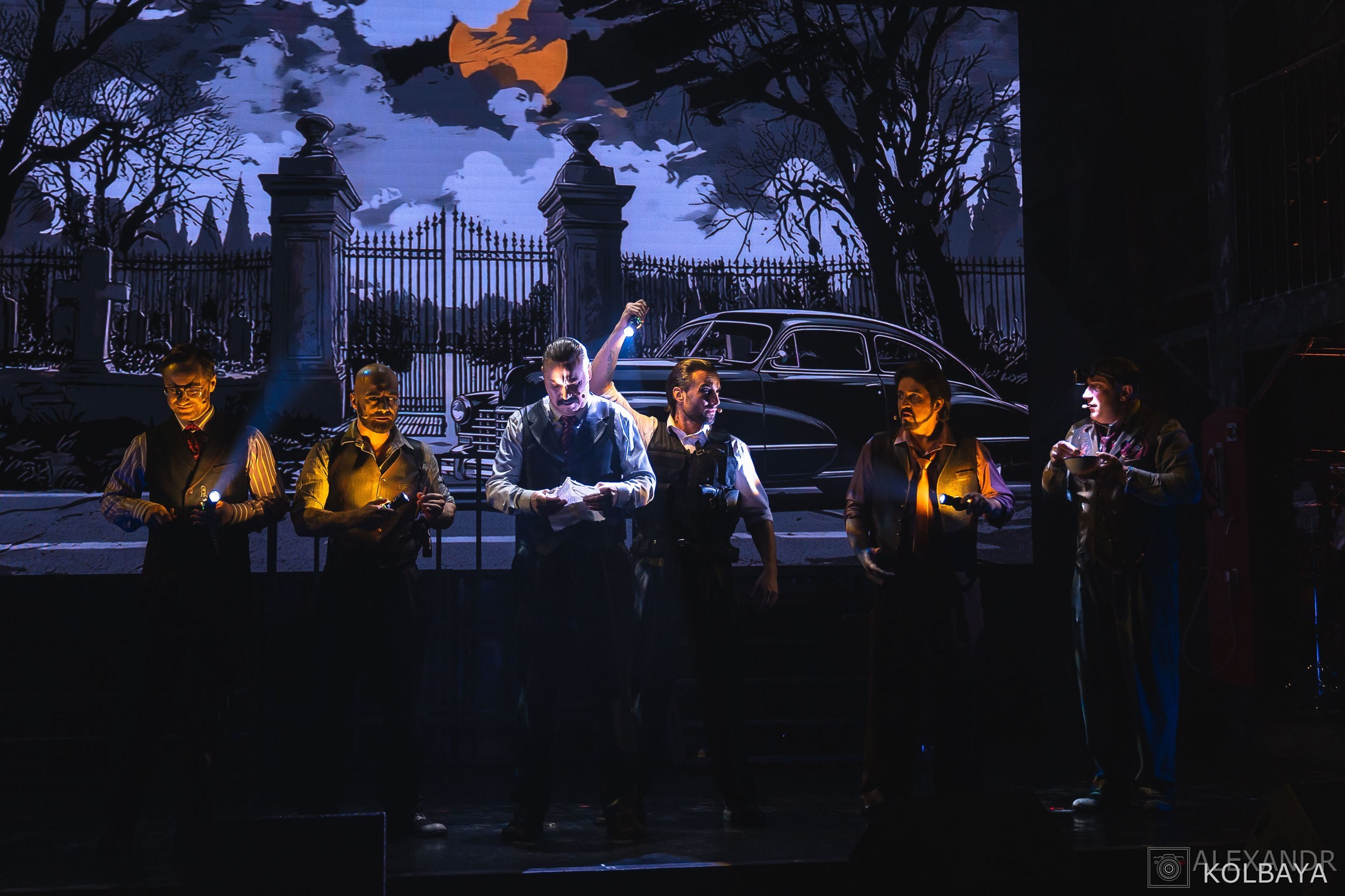 Фотографии со спектакля «Однажды в городе N». Концертный и театральный репортажный фотограф в Москве Александр Колбая